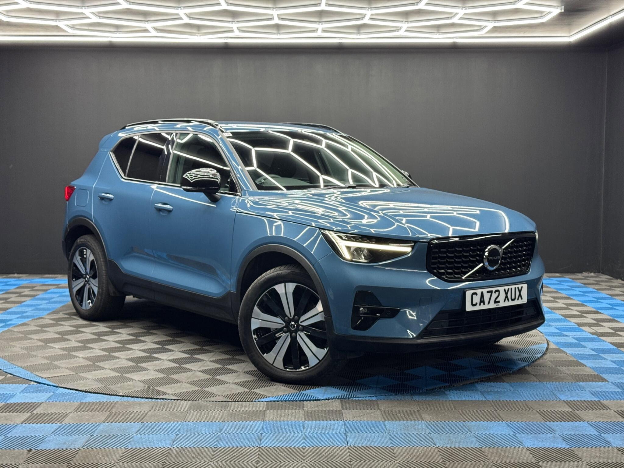 Volvo XC40 1.5h T4 Recharge 10.7kWh Plus Auto Euro 6 (s/s) 5dr 5dr Automatic 2026