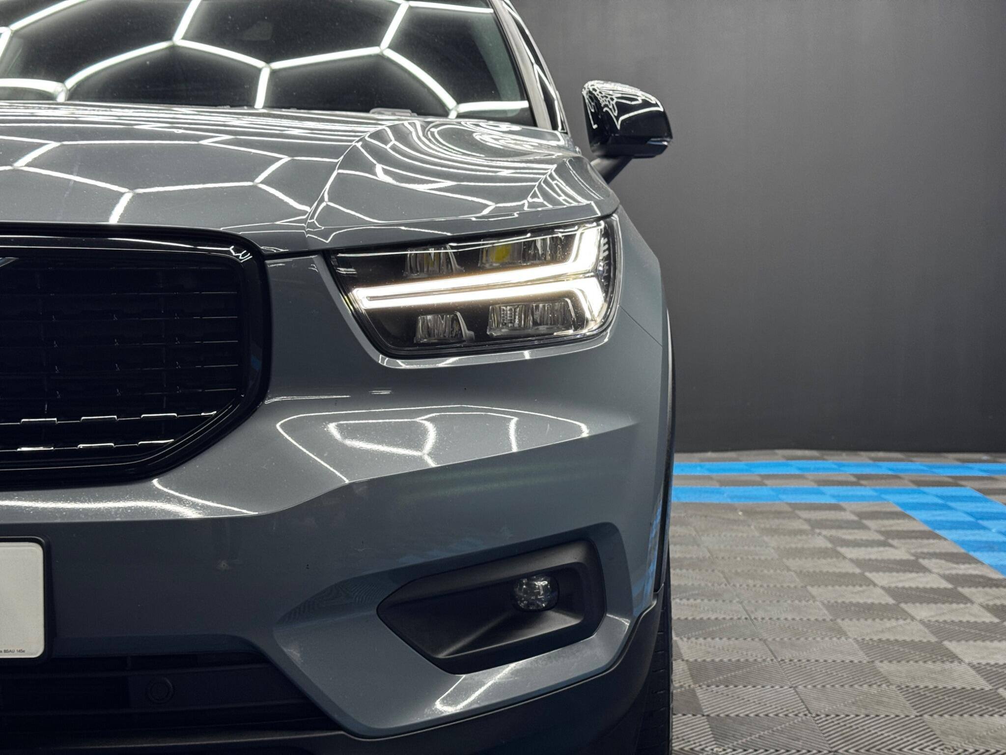 Volvo XC40 1.5h T5 Twin Engine Recharge 10.7kWh R-Design Auto Euro 6 (s/s) 5dr 5dr Automatic 2026