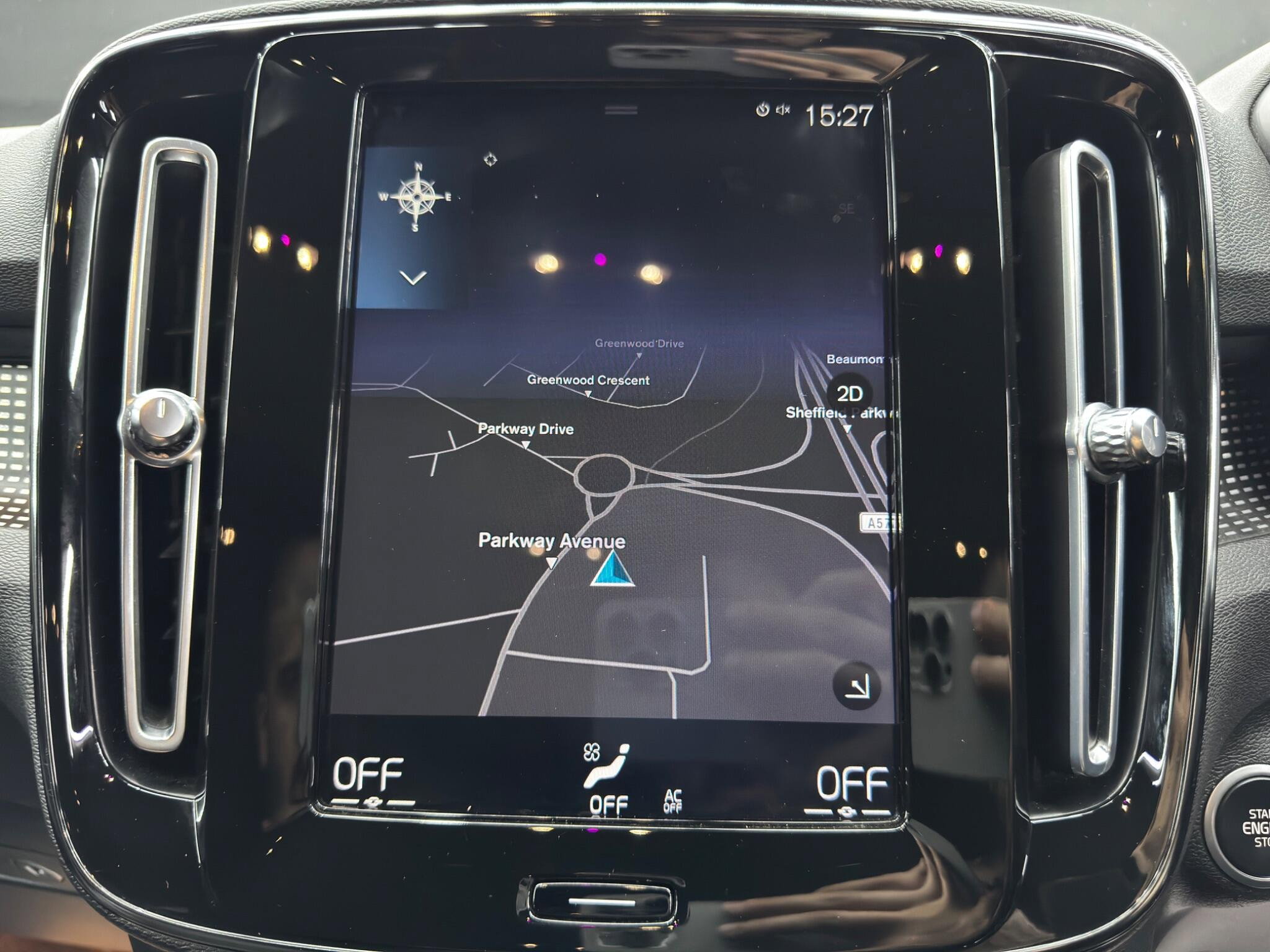 Volvo XC40 1.5h T5 Twin Engine Recharge 10.7kWh R-Design Auto Euro 6 (s/s) 5dr 5dr Automatic 2026