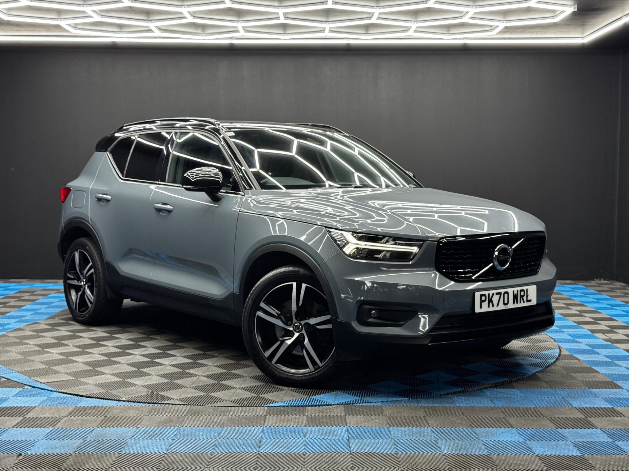 Volvo XC40 1.5h T5 Twin Engine Recharge 10.7kWh R-Design Auto Euro 6 (s/s) 5dr 5dr Automatic 2026