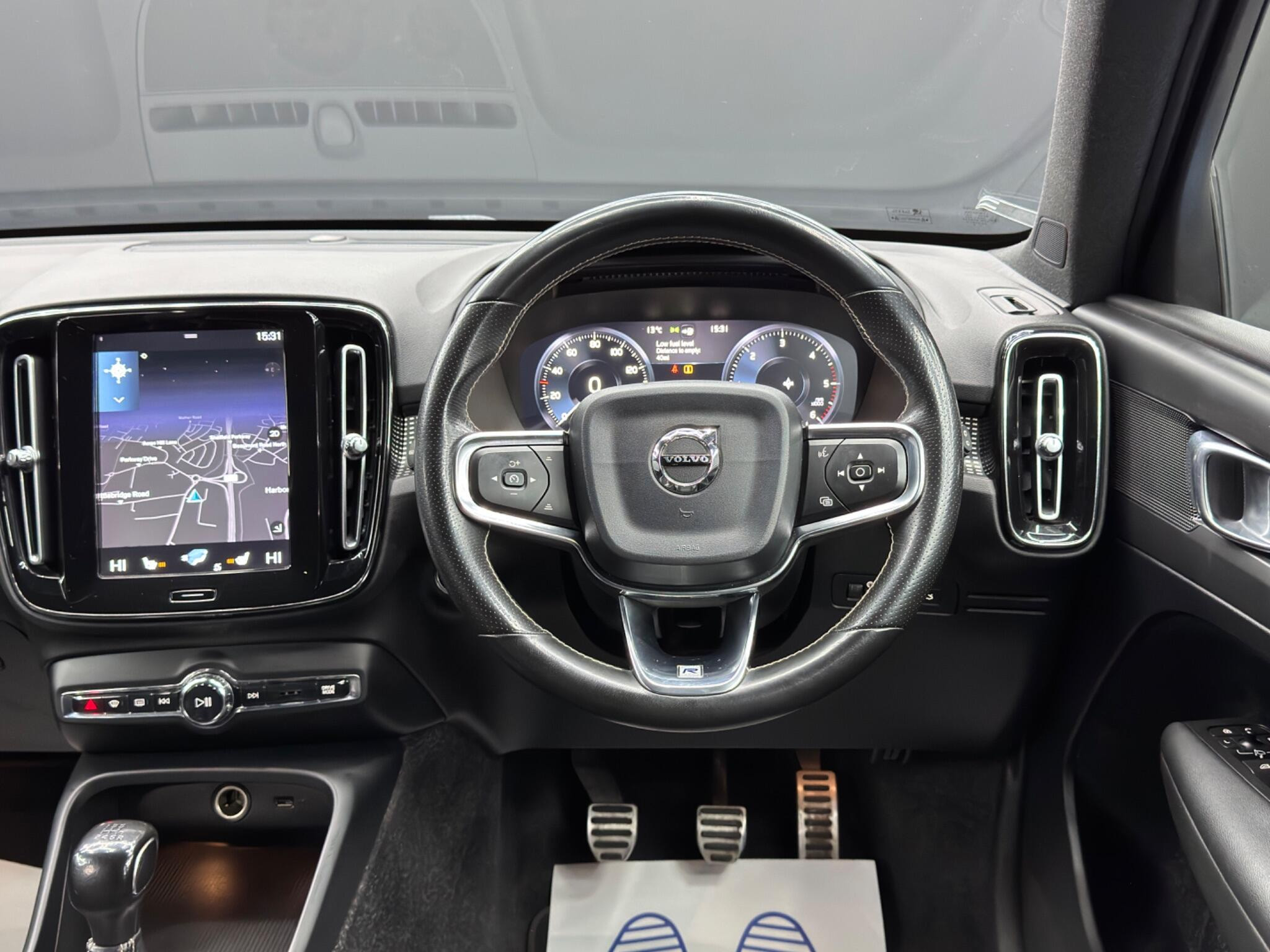 Volvo XC40 2.0 D3 R-Design Euro 6 (s/s) 5dr 5dr Manual 2026