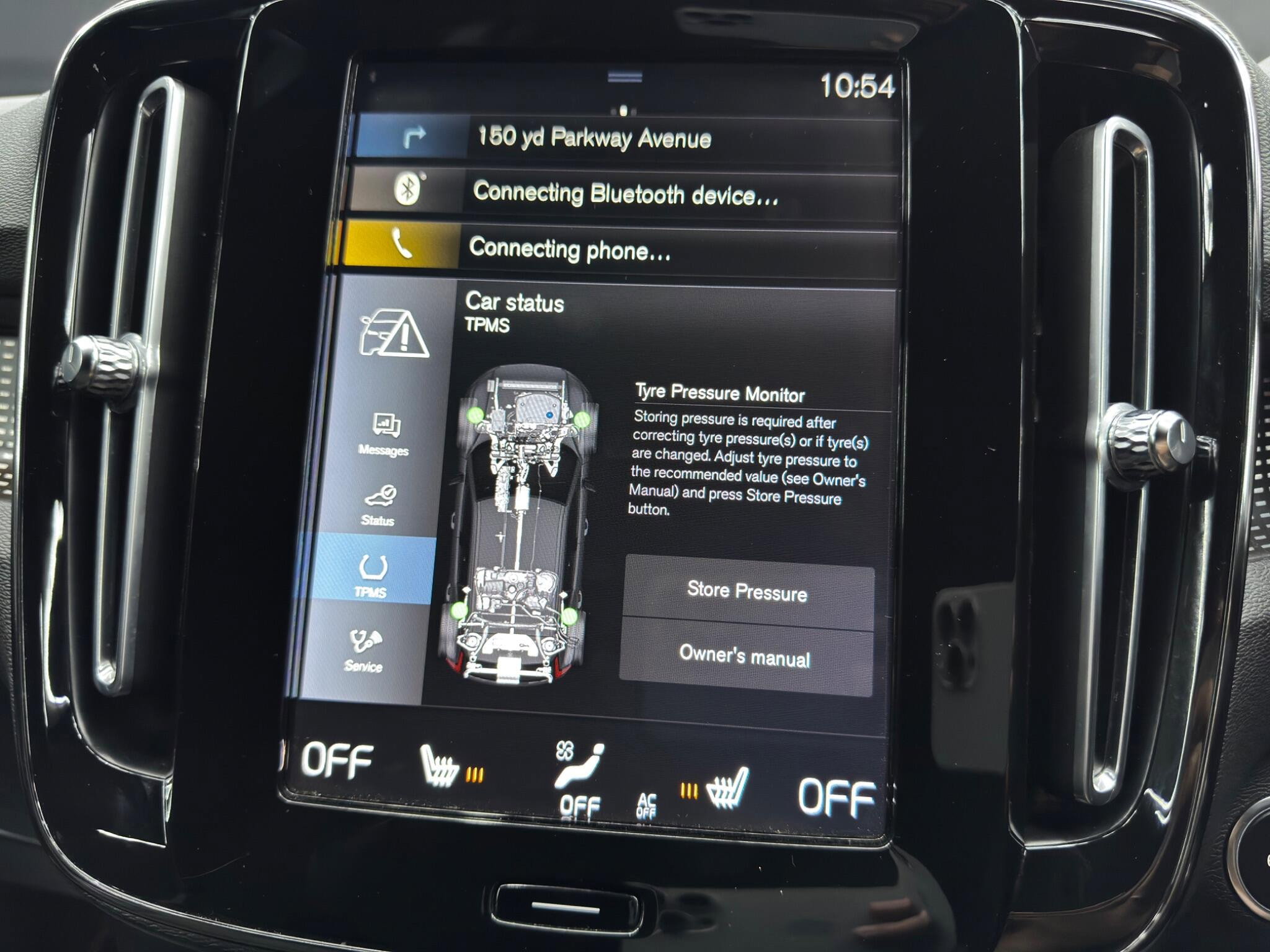 Volvo XC40 2.0 D3 R-Design Euro 6 (s/s) 5dr 5dr Manual 2026
