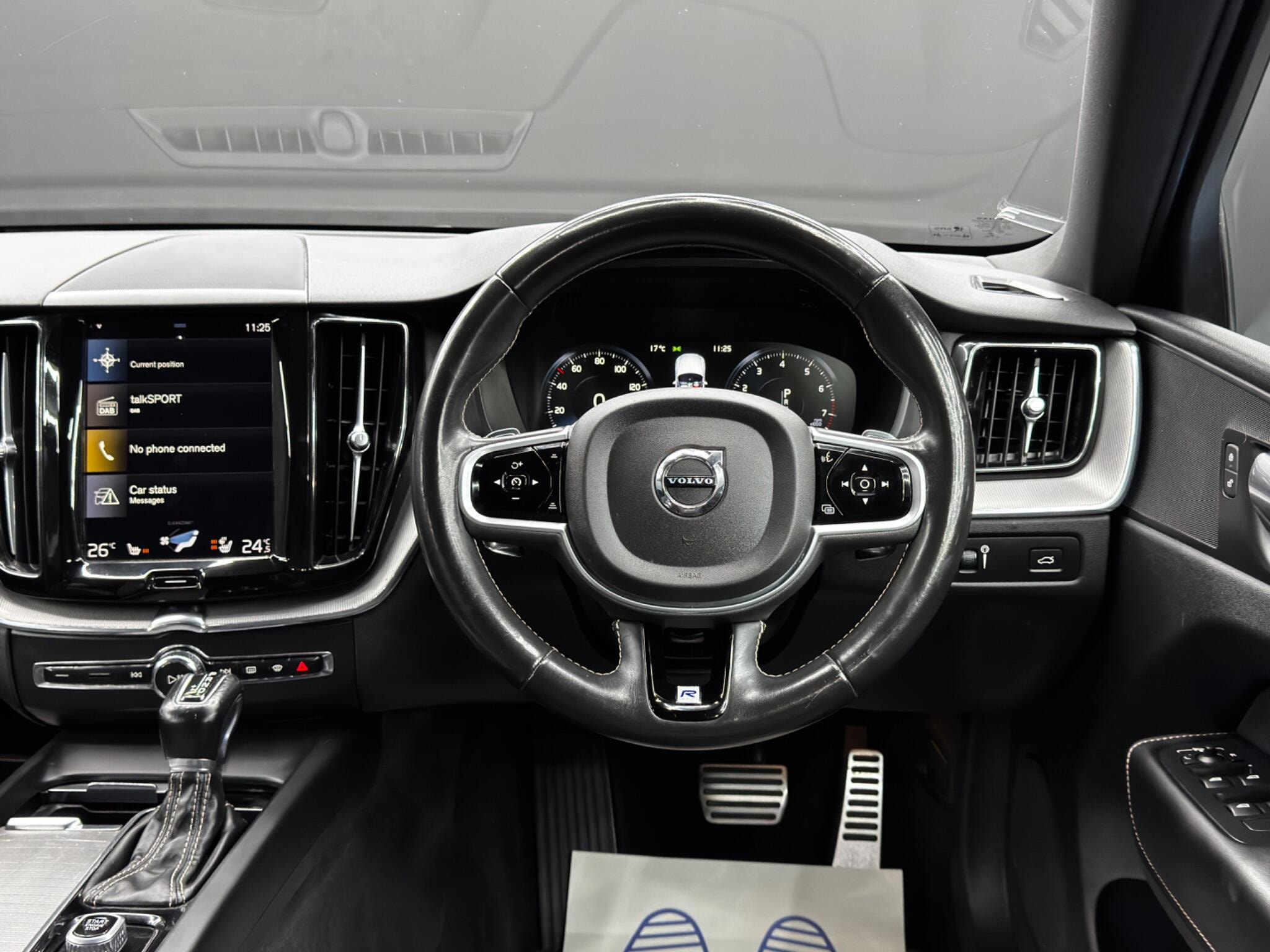 Volvo XC60 2.0 T5 R-Design Auto AWD Euro 6 (s/s) 5dr 5dr Automatic 2026