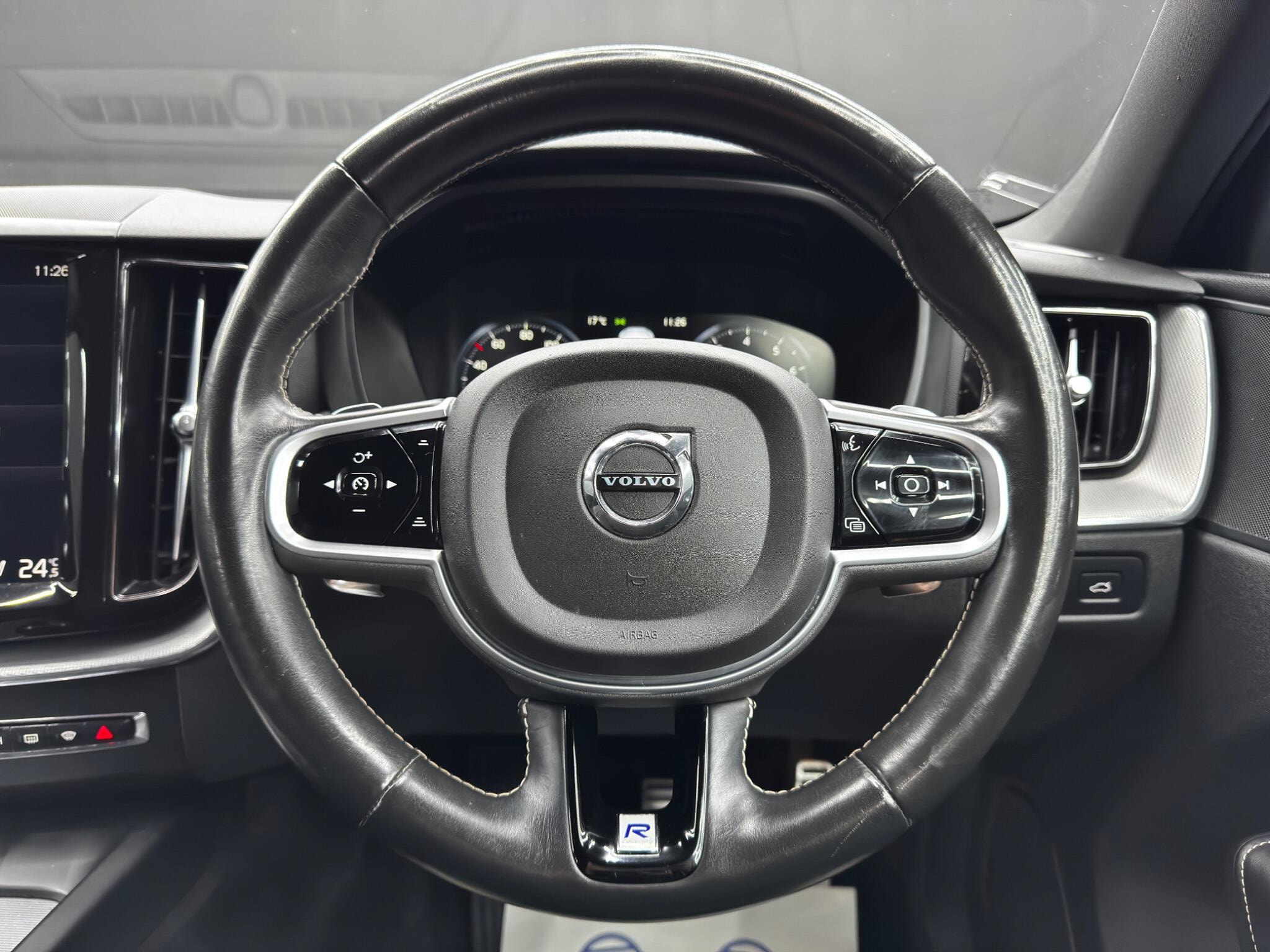 Volvo XC60 2.0 T5 R-Design Auto AWD Euro 6 (s/s) 5dr 5dr Automatic 2026