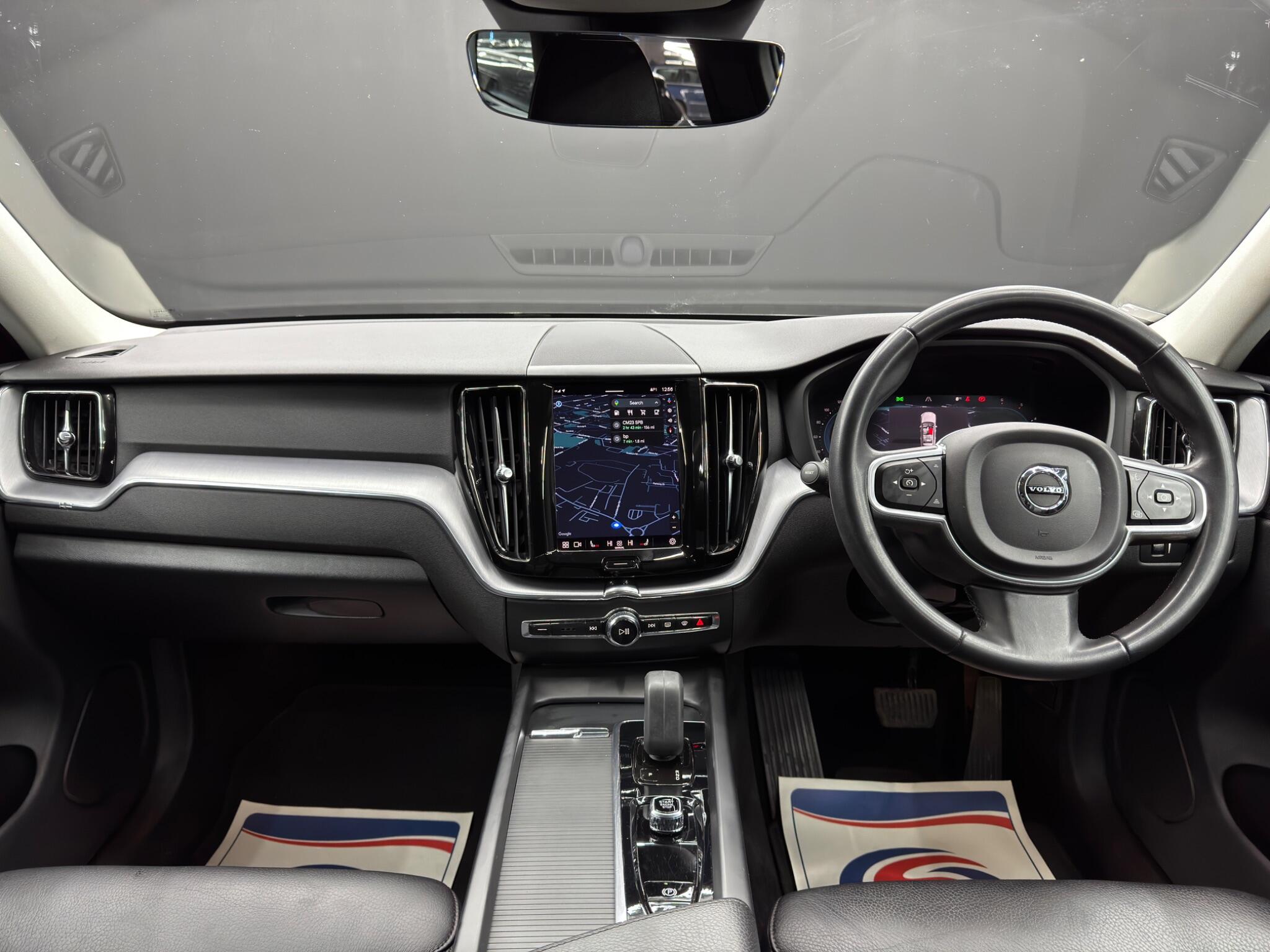 Volvo XC60 2.0 B4 MHEV Momentum Auto AWD Euro 6 (s/s) 5dr 5dr Automatic 2026