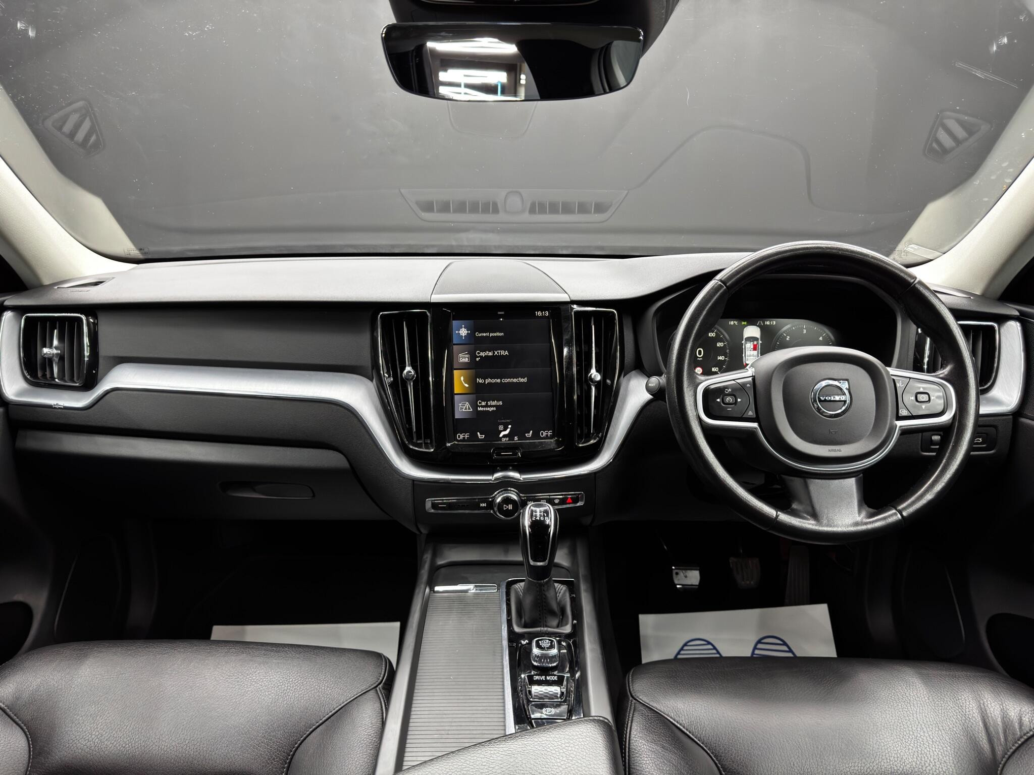 Volvo XC60 2.0 D4 Momentum AWD Euro 6 (s/s) 5dr 5dr Manual 2026