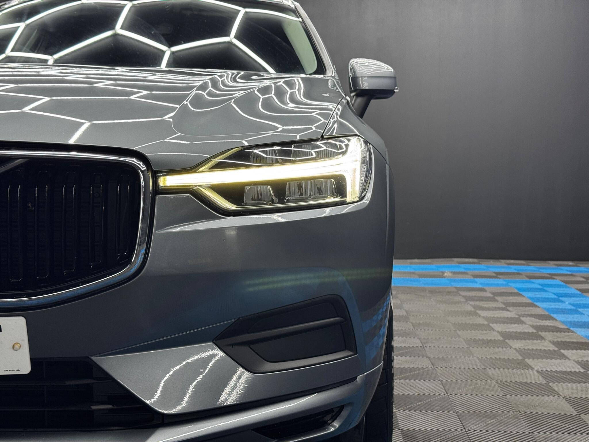 Volvo XC60 2.0 D4 Momentum AWD Euro 6 (s/s) 5dr 5dr Manual 2026