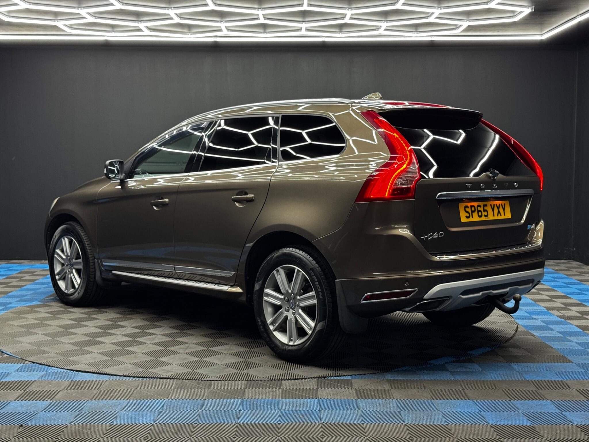 Volvo XC60 2.0 D4 SE Lux Nav Euro 6 (s/s) 5dr 5dr Manual 2026