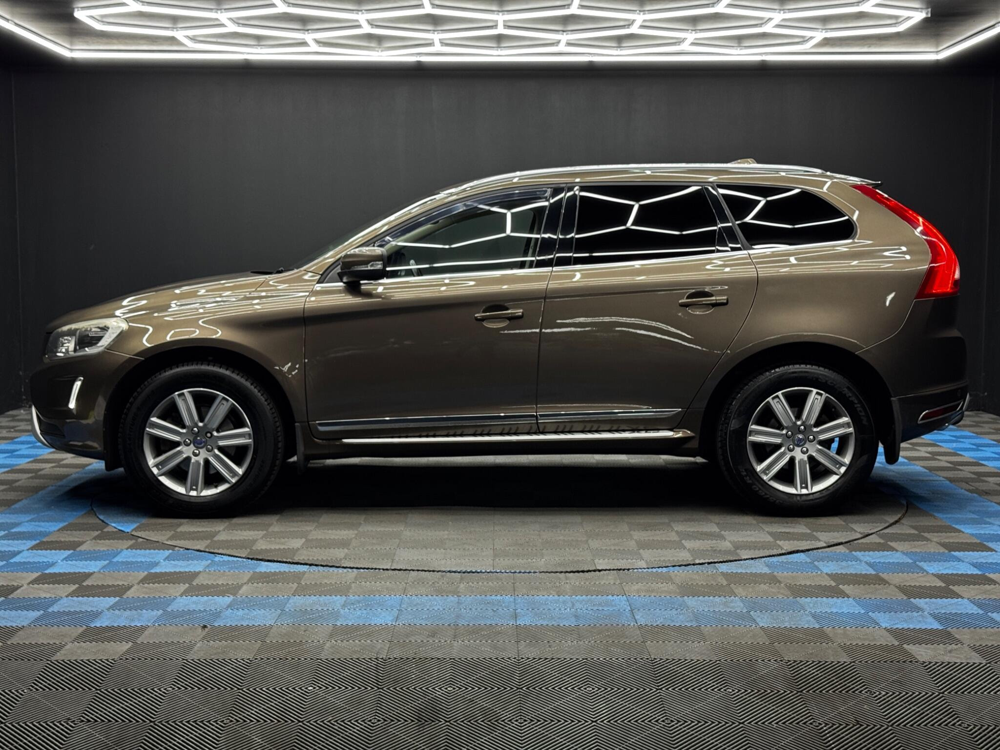 Volvo XC60 2.0 D4 SE Lux Nav Euro 6 (s/s) 5dr 5dr Manual 2026