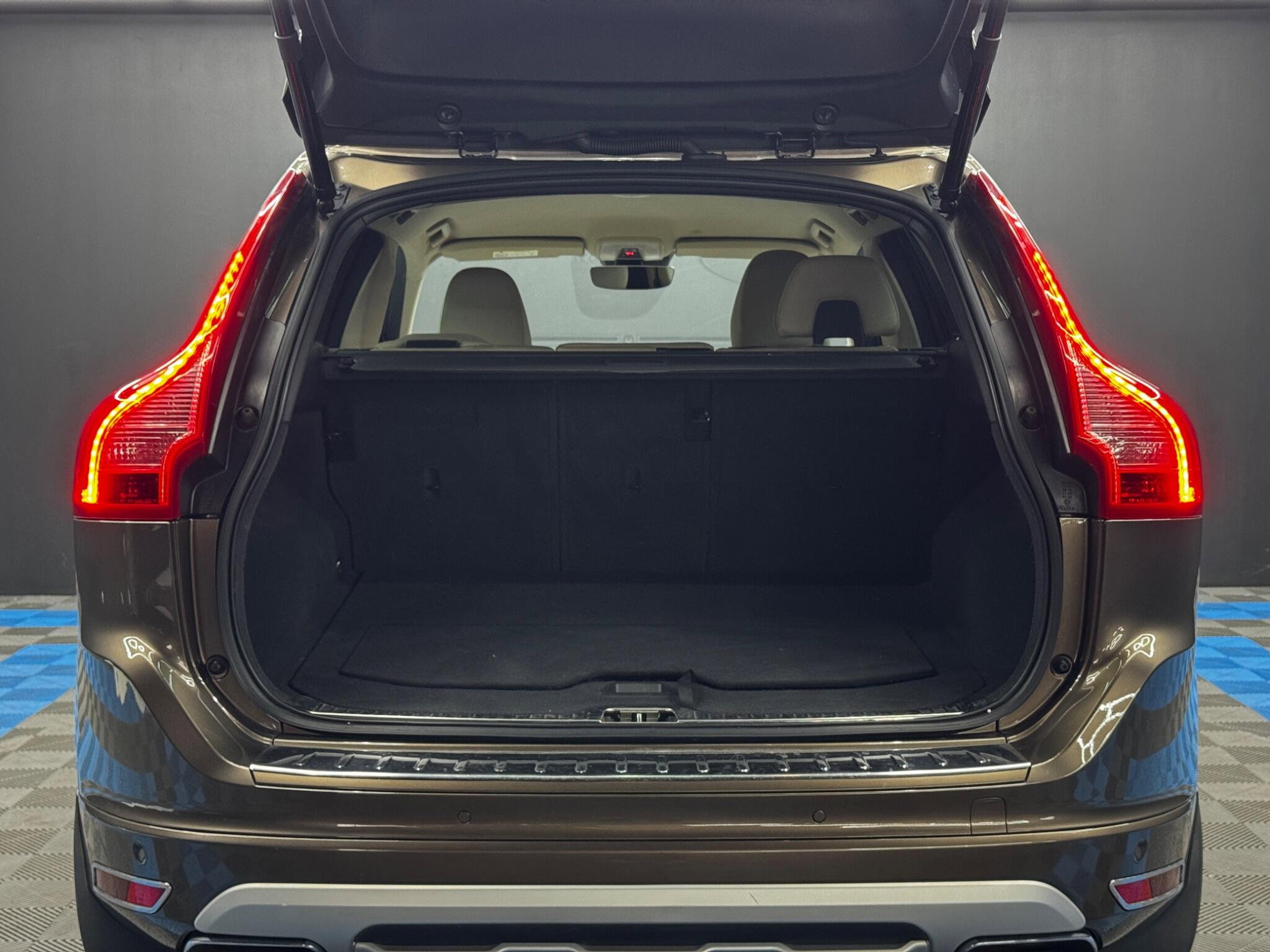 Volvo XC60 2.0 D4 SE Lux Nav Euro 6 (s/s) 5dr 5dr Manual 2026
