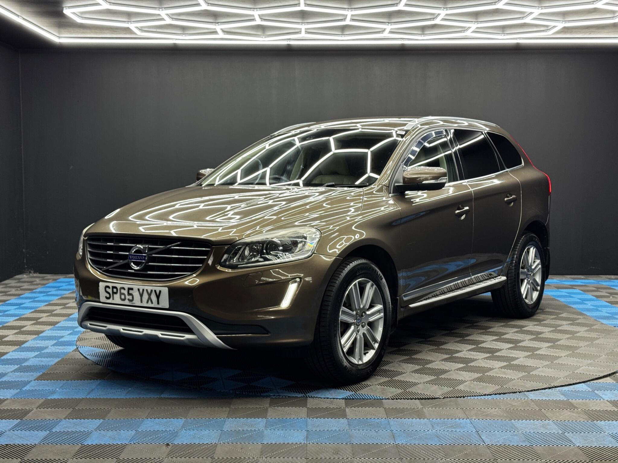 Volvo XC60 2.0 D4 SE Lux Nav Euro 6 (s/s) 5dr 5dr Manual 2026