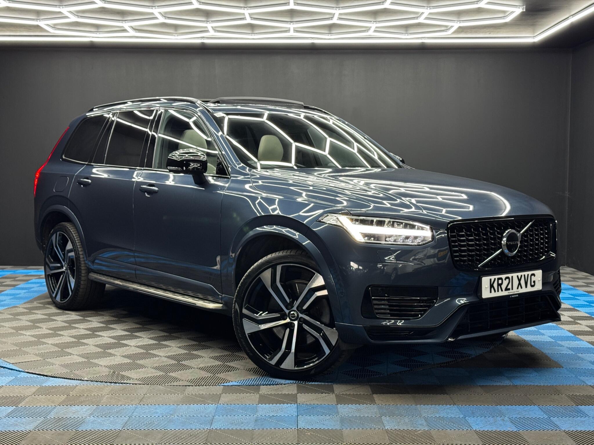 Used Volvo XC90 2.0h T8 Twin Engine Recharge 11.6kWh R-Design Pro Auto ...