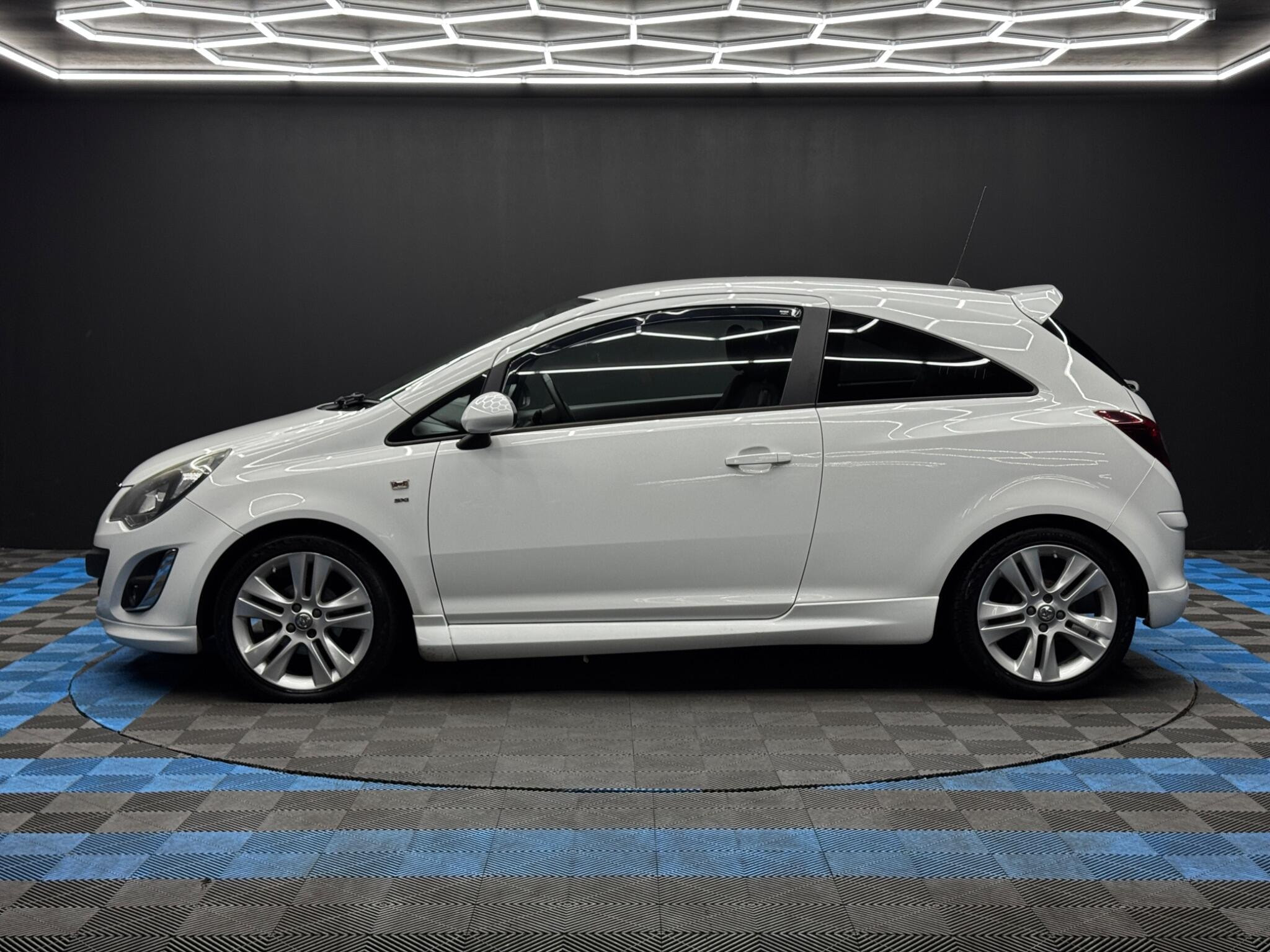 Vauxhall Corsa 1.2i ecoFLEX 16V SXi Euro 5 (s/s) 3dr (A/C) 3dr Manual 2026