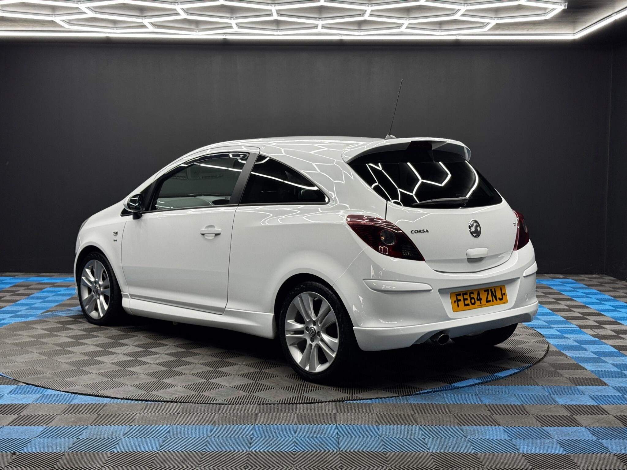 Vauxhall Corsa 1.2i ecoFLEX 16V SXi Euro 5 (s/s) 3dr (A/C) 3dr Manual 2026