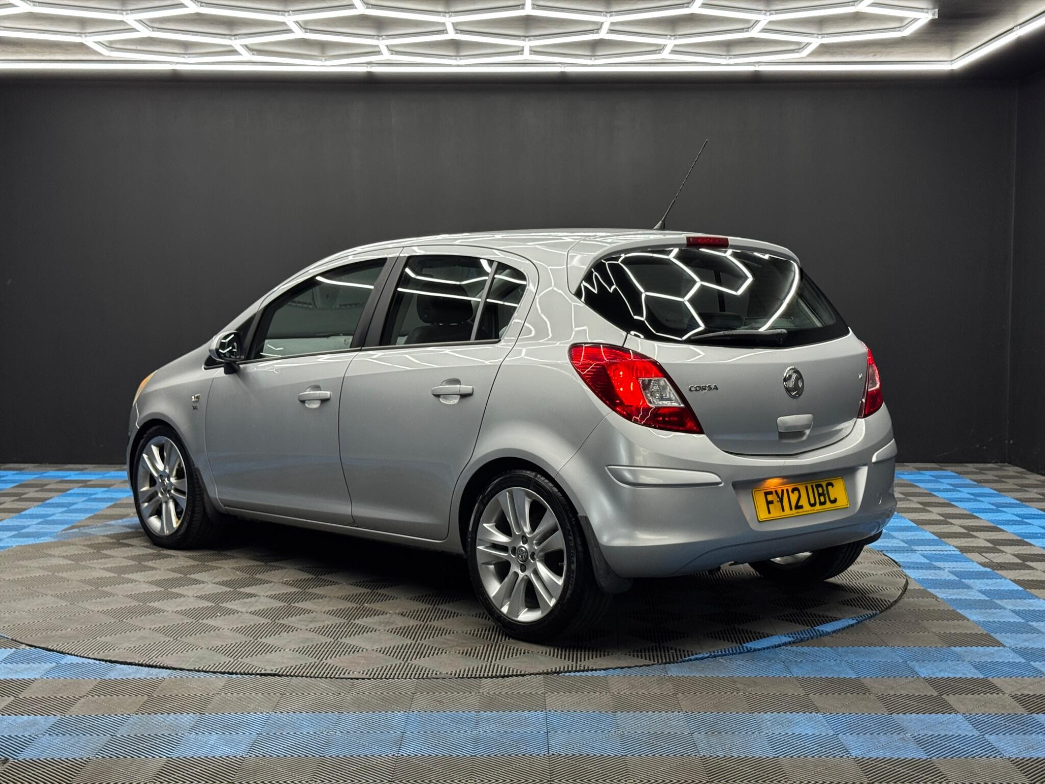 Vauxhall Corsa 1.4 16V SE Auto Euro 5 5dr 5dr Automatic 2026