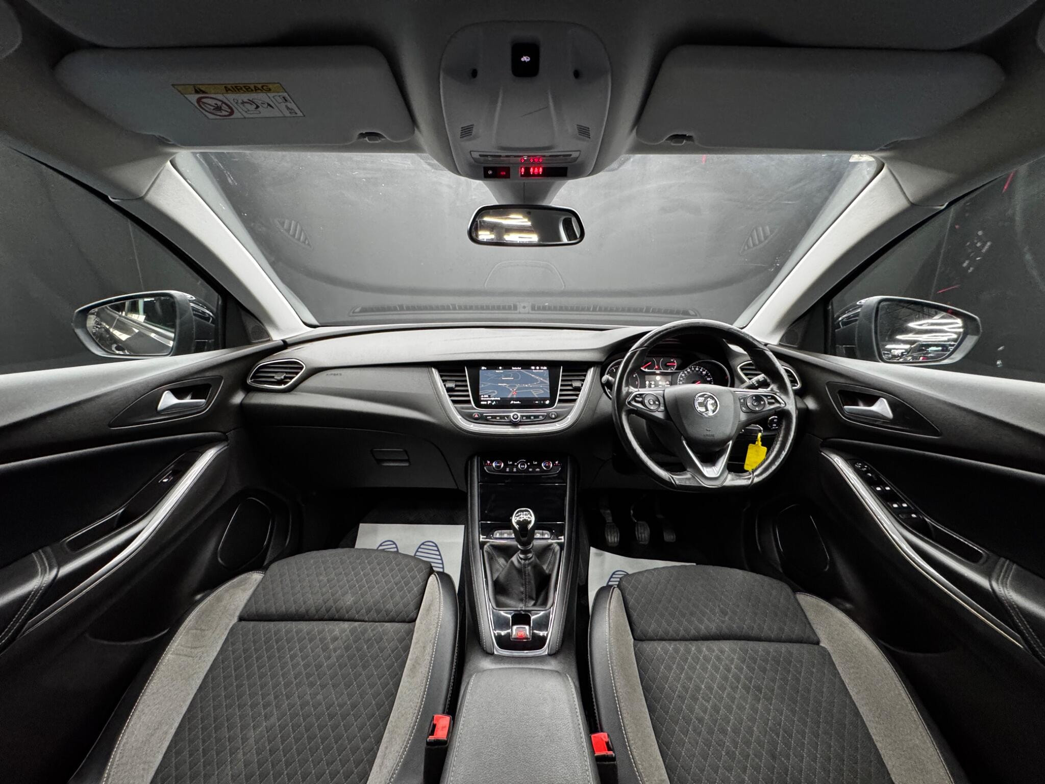 Vauxhall Grandland X 1.2 Turbo Business Edition Nav Euro 6 (s/s) 5dr 5dr Manual 2026