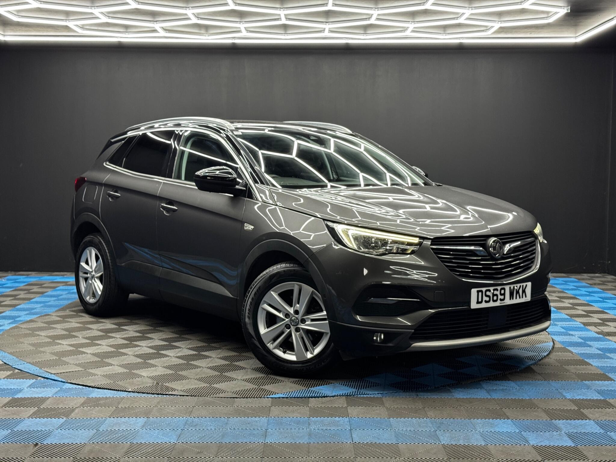 Vauxhall Grandland X 1.2 Turbo Business Edition Nav Euro 6 (s/s) 5dr 5dr Manual 2026