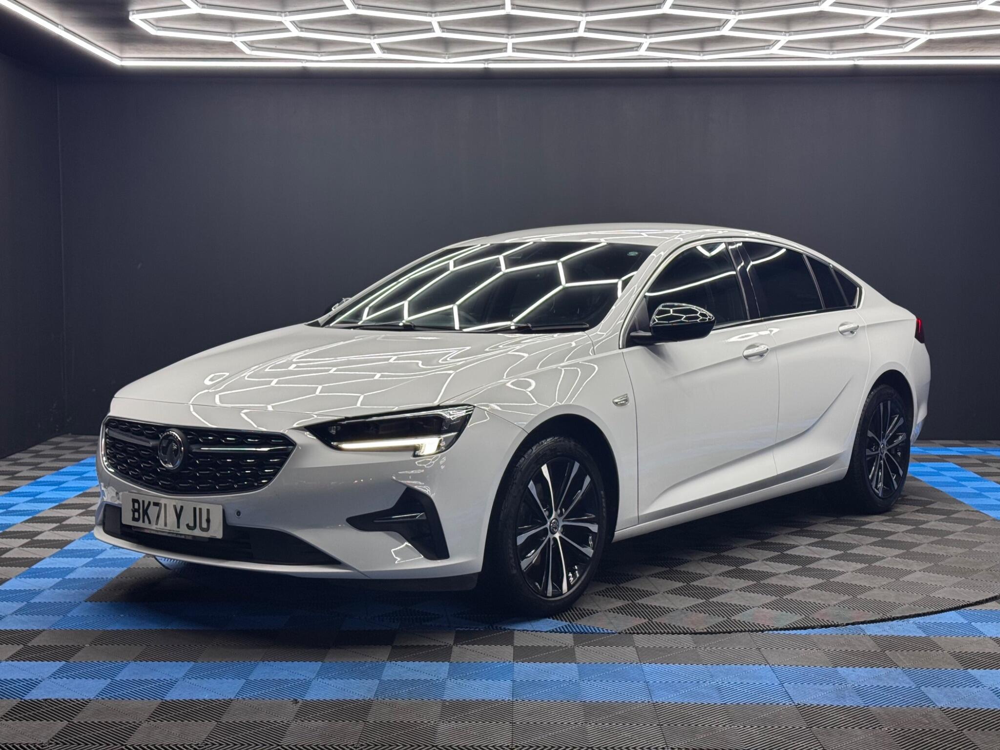 Vauxhall Insignia 1.5 Turbo D Ultimate Nav Grand Sport Euro 6 (s/s) 5dr 5dr Manual 2026
