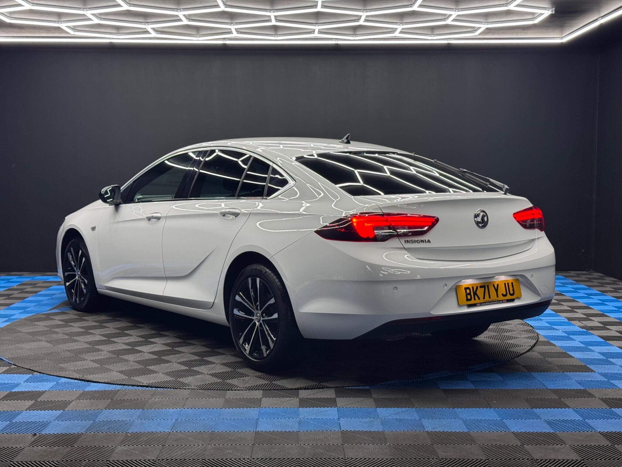 Vauxhall Insignia 1.5 Turbo D Ultimate Nav Grand Sport Euro 6 (s/s) 5dr 5dr Manual 2026