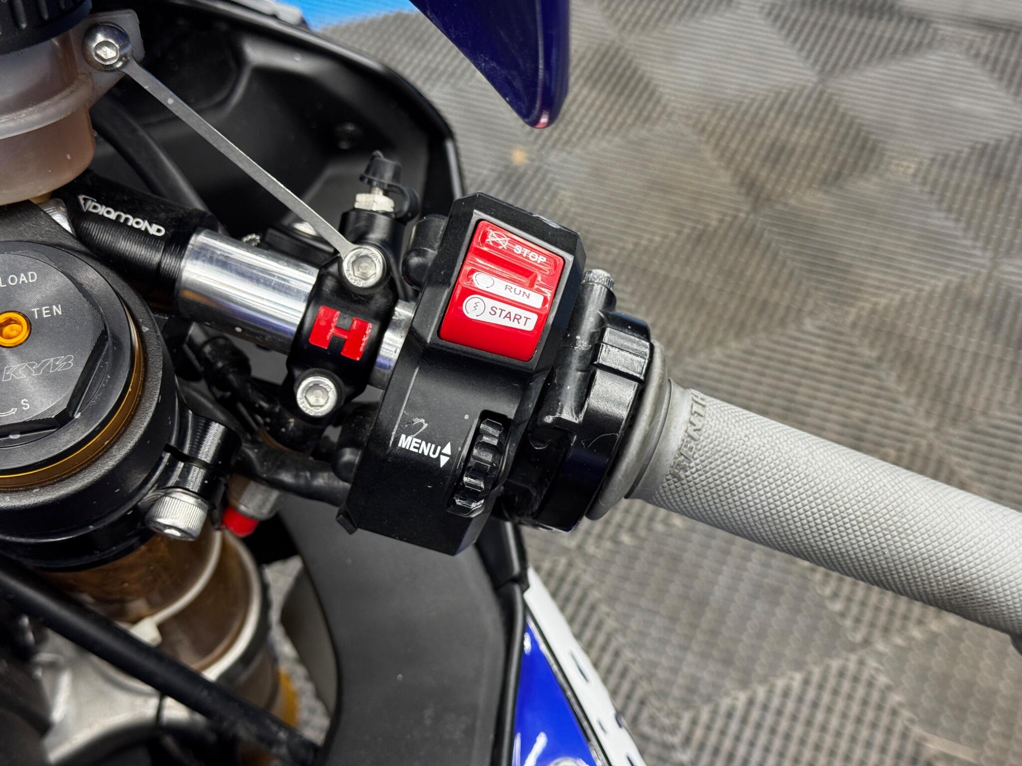 Yamaha R1 1000 Euro 4 0dr Manual 2026