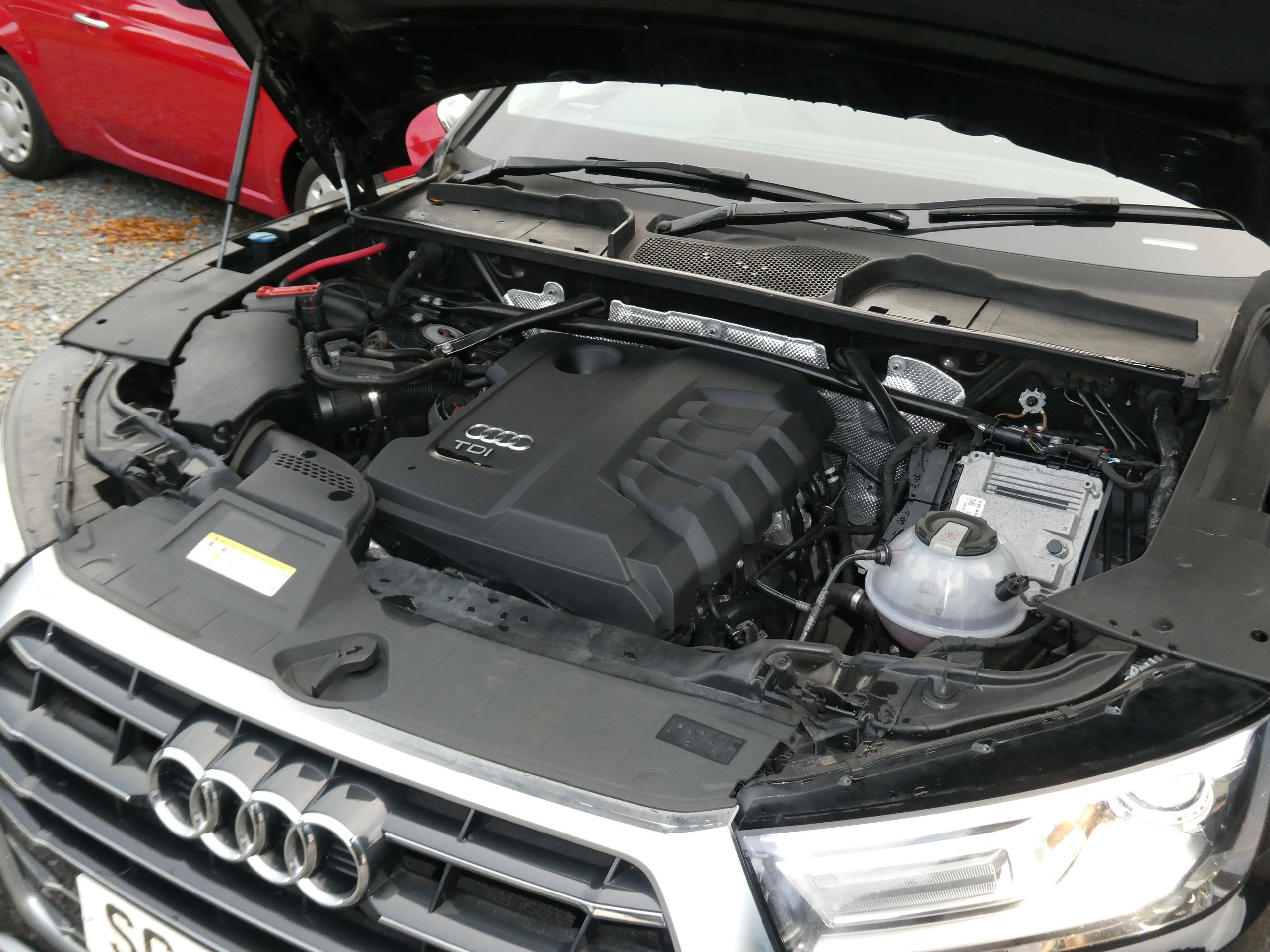 Audi Q5 2.0 TDI SE SUV 5dr Diesel S Tronic quattro Euro 6 (s/s) (190 ps) 5dr Automatic 2018