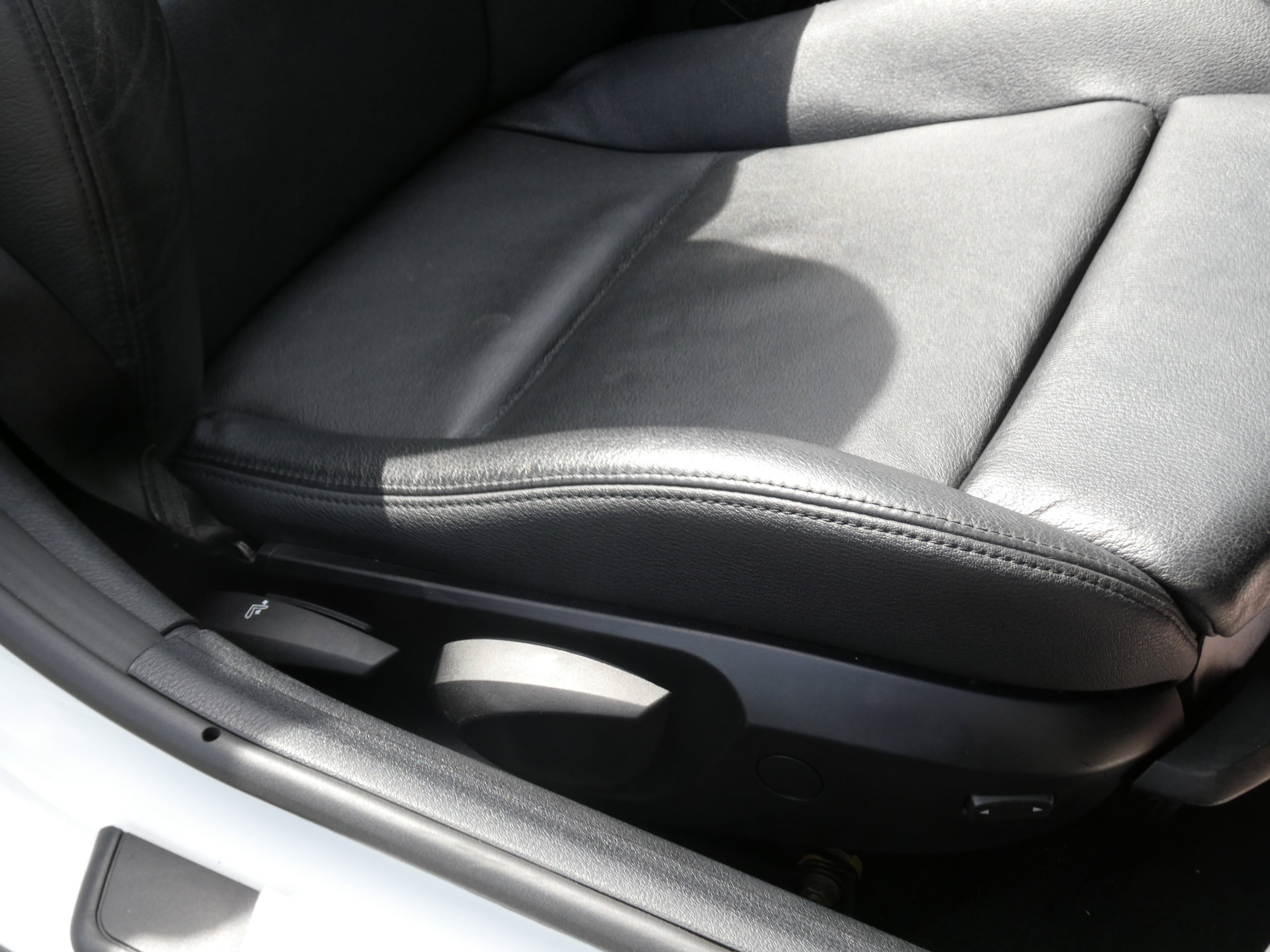 BMW Z4 2.0 20i M Sport Convertible 2dr Petrol Manual sDrive Euro 6 (s/s) (184 ps) 2dr Manual 2015