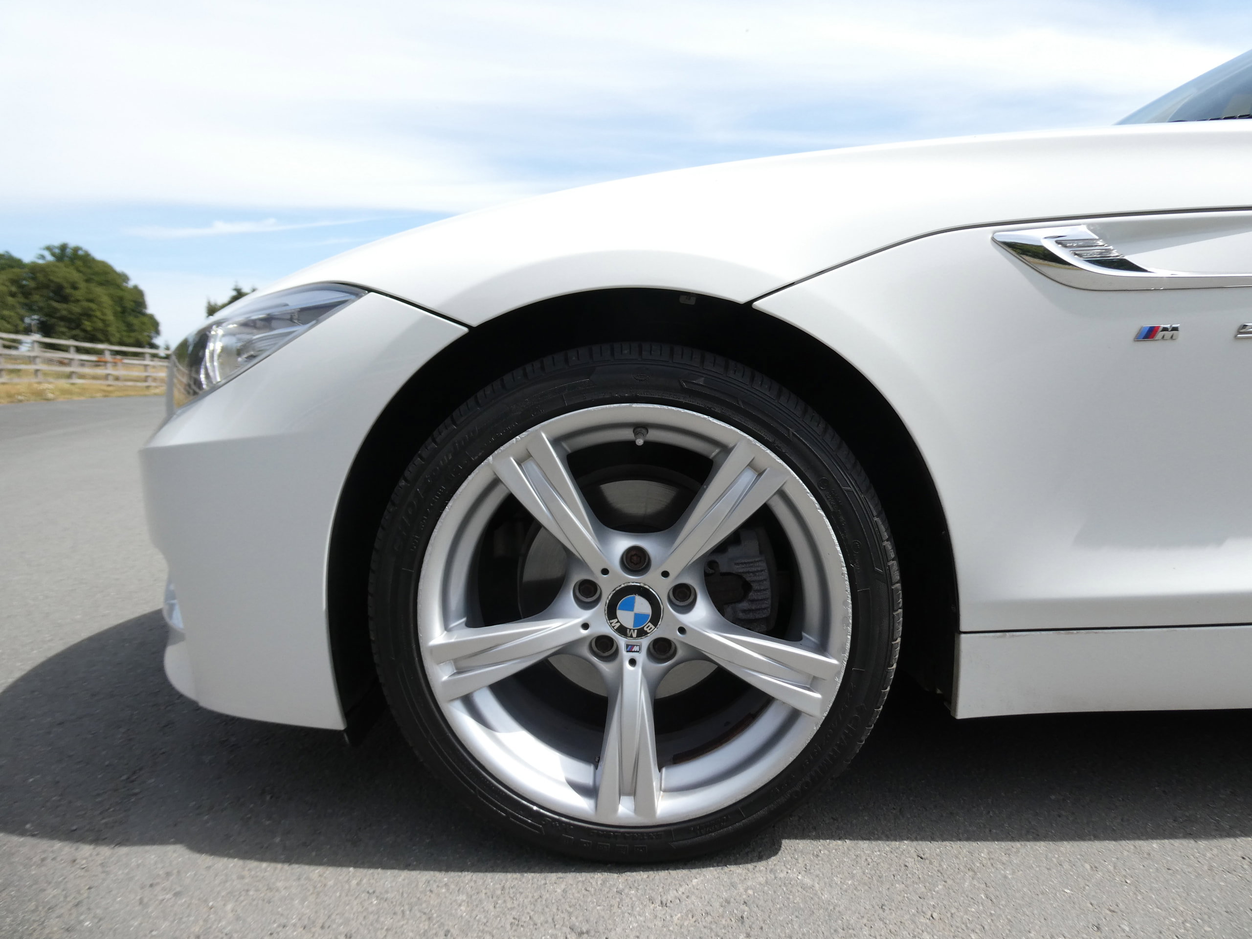 BMW Z4 2.0 20i M Sport Convertible 2dr Petrol Manual sDrive Euro 6 (s/s) (184 ps) 2dr Manual 2015