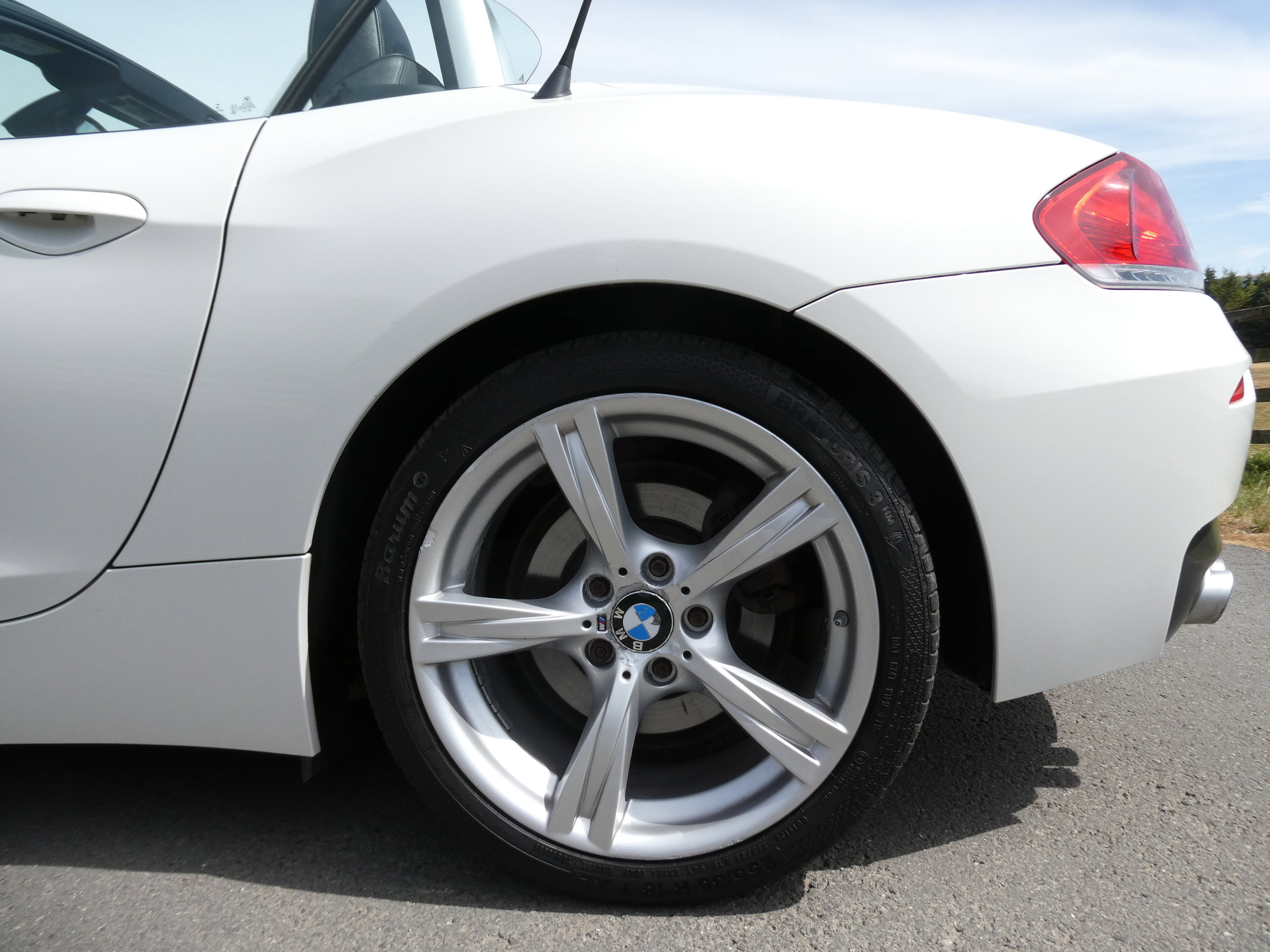 BMW Z4 2.0 20i M Sport Convertible 2dr Petrol Manual sDrive Euro 6 (s/s) (184 ps) 2dr Manual 2015
