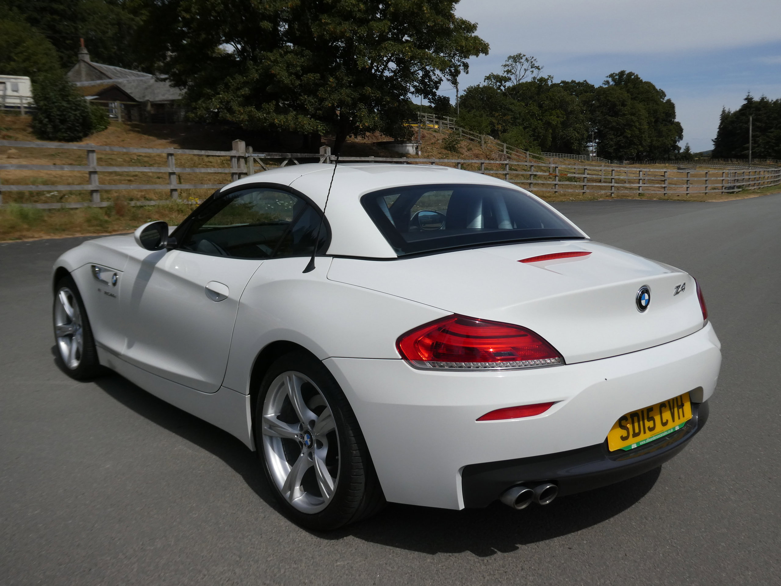 BMW Z4 2.0 20i M Sport Convertible 2dr Petrol Manual sDrive Euro 6 (s/s) (184 ps) 2dr Manual 2015