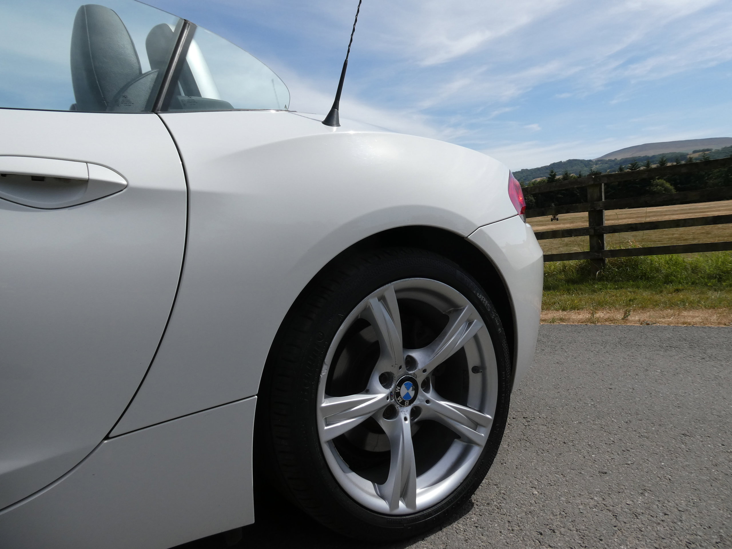BMW Z4 2.0 20i M Sport Convertible 2dr Petrol Manual sDrive Euro 6 (s/s) (184 ps) 2dr Manual 2015