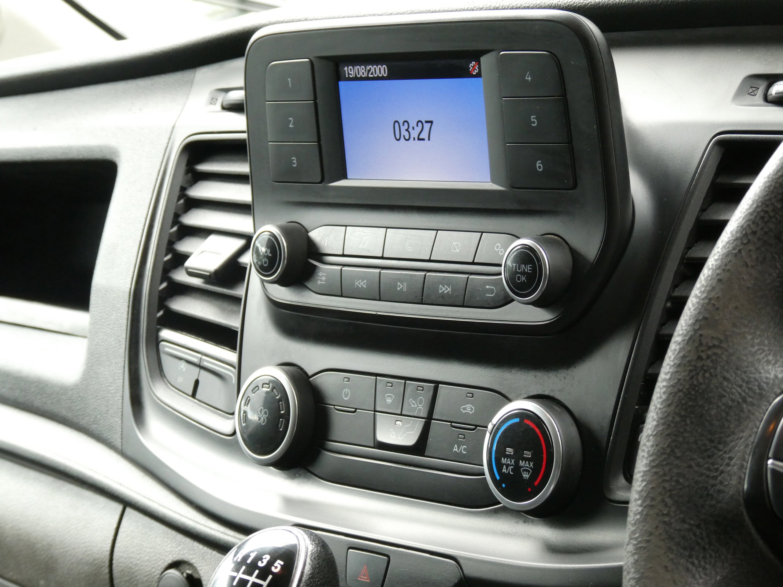 Ford Transit 2.0 350 EcoBlue Leader Panel Van 5dr Diesel Manual FWD L3 H3 Euro 6 (s/s) (130 ps) 5dr Manual 2022