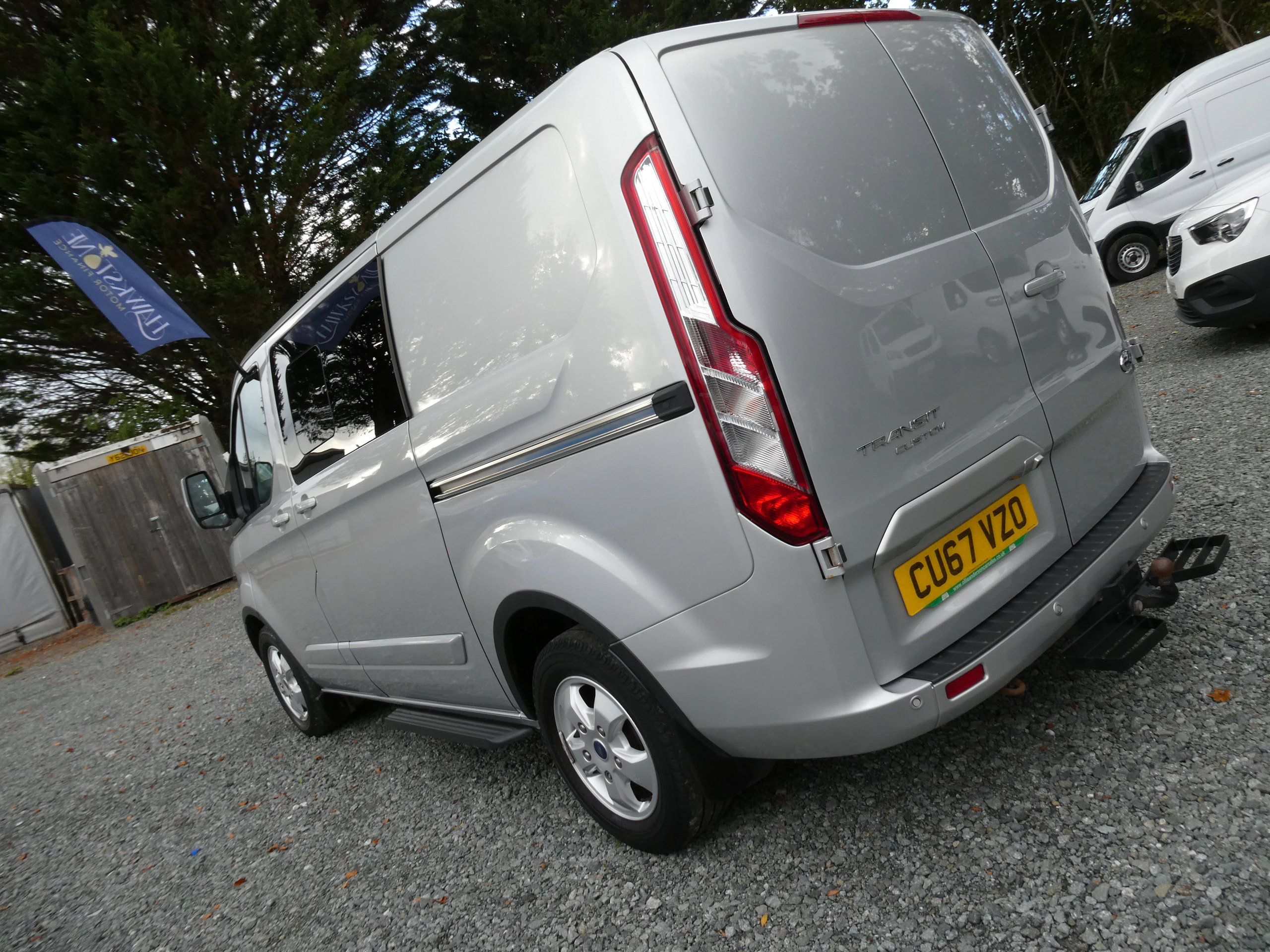 Ford Transit Custom 2.0 TDCi 290 Limited Combi Van 6dr Diesel Automatic L1 H1 (165 g/km, 168 bhp) 6dr Automatic 2017