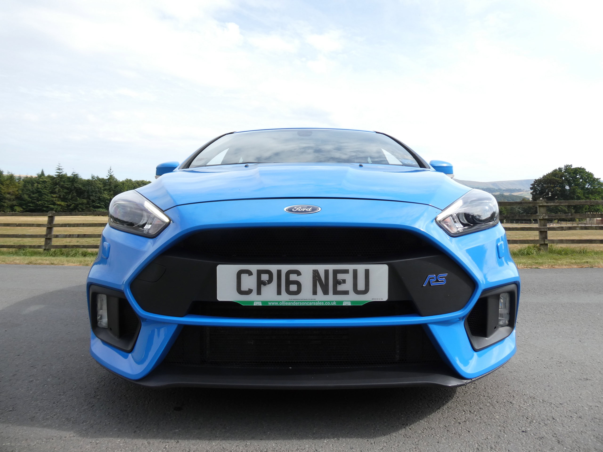 Ford Focus 2.3T EcoBoost RS Hatchback 5dr Petrol Manual AWD Euro 6 (s/s) (350 ps) 5dr Manual 2016