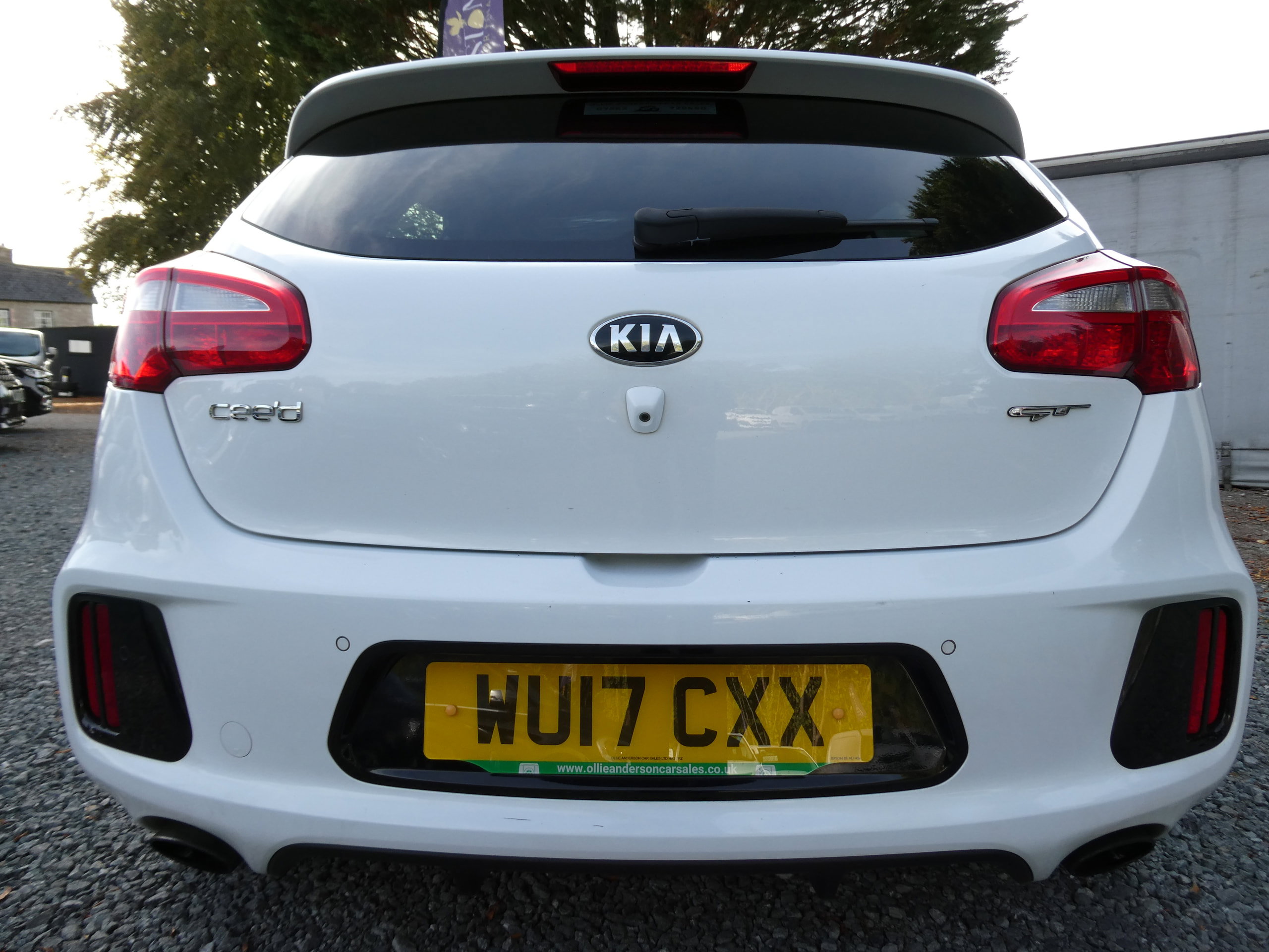 Kia Ceed 1.6 T-GDi GT Hatchback 5dr Petrol Manual Euro 6 (201 bhp) 5dr Manual 2017