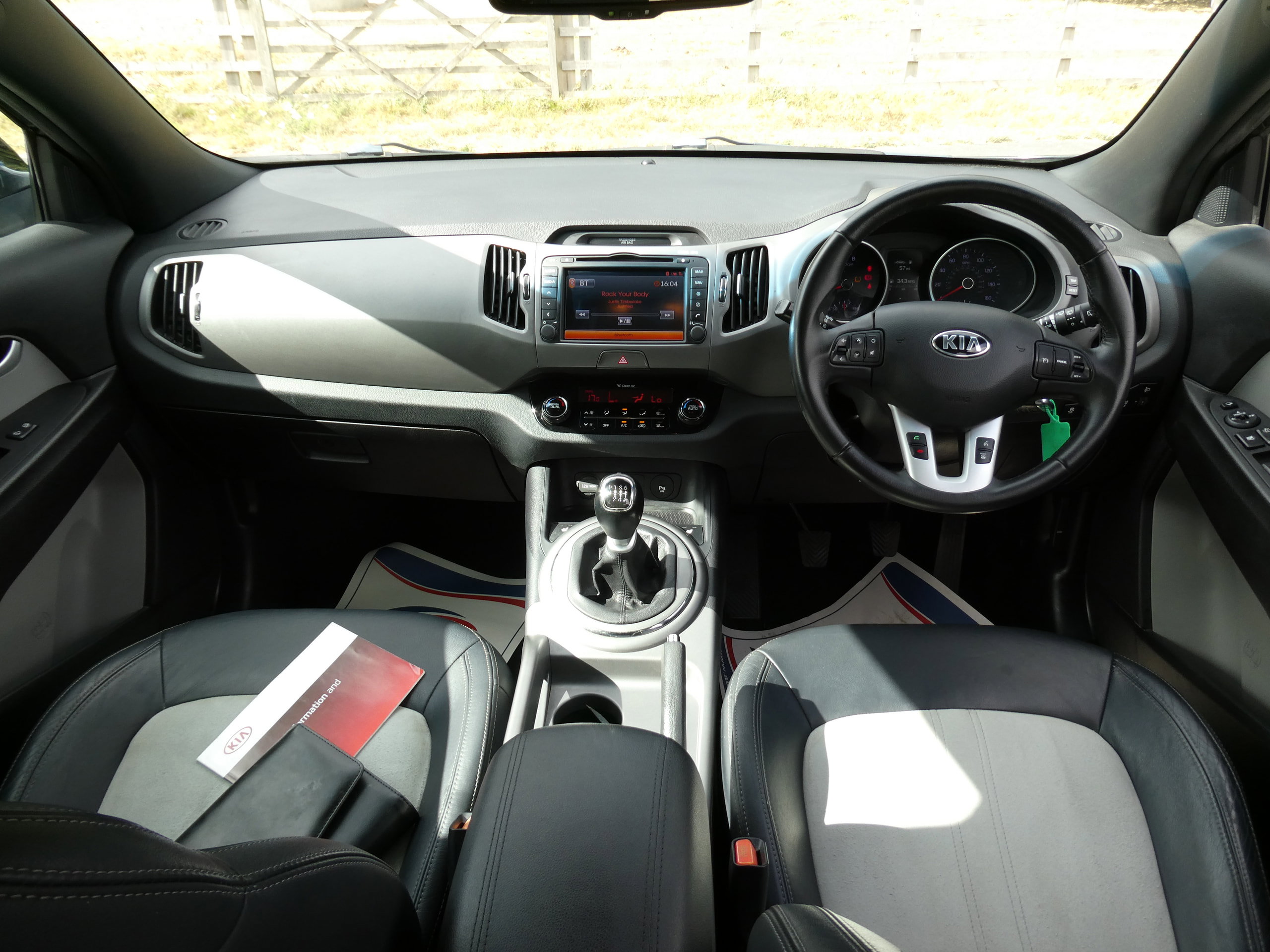 Kia Sportage 1.6 GDi EcoDynamics Black Edition SUV 5dr Petrol Manual 2WD Euro 5 (s/s) (133 bhp) 5dr Manual 2014