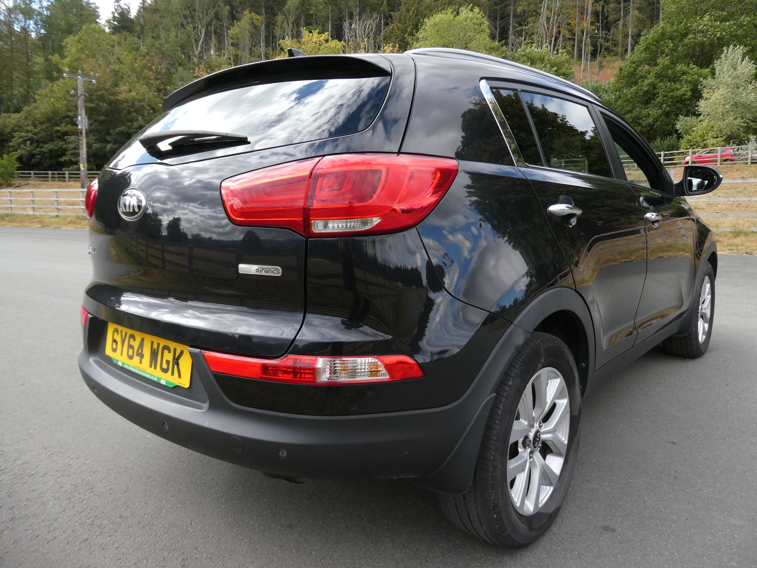 Kia Sportage 1.6 GDi EcoDynamics Black Edition SUV 5dr Petrol Manual 2WD Euro 5 (s/s) (133 bhp) 5dr Manual 2014
