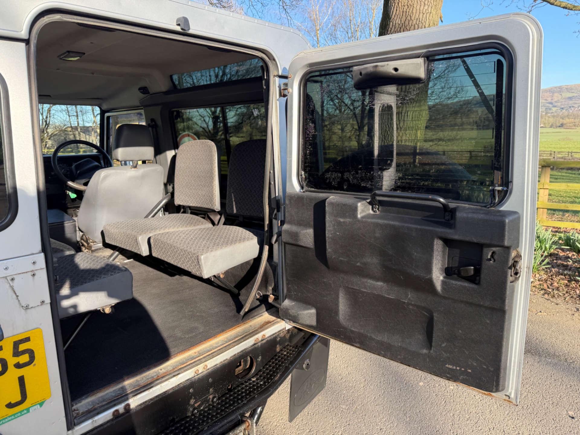 Land Rover Defender 90 TD5 2dr Manual 2026
