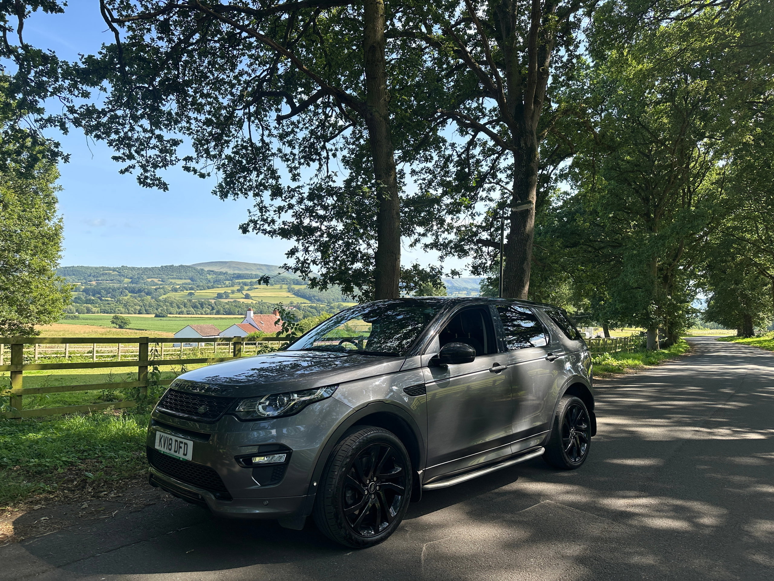 Land Rover Discovery Sport 2.0 SD4 HSE Dynamic Lux SUV 5dr Diesel Auto 4WD Euro 6 (s/s) (240 ps) 5dr Automatic 2018