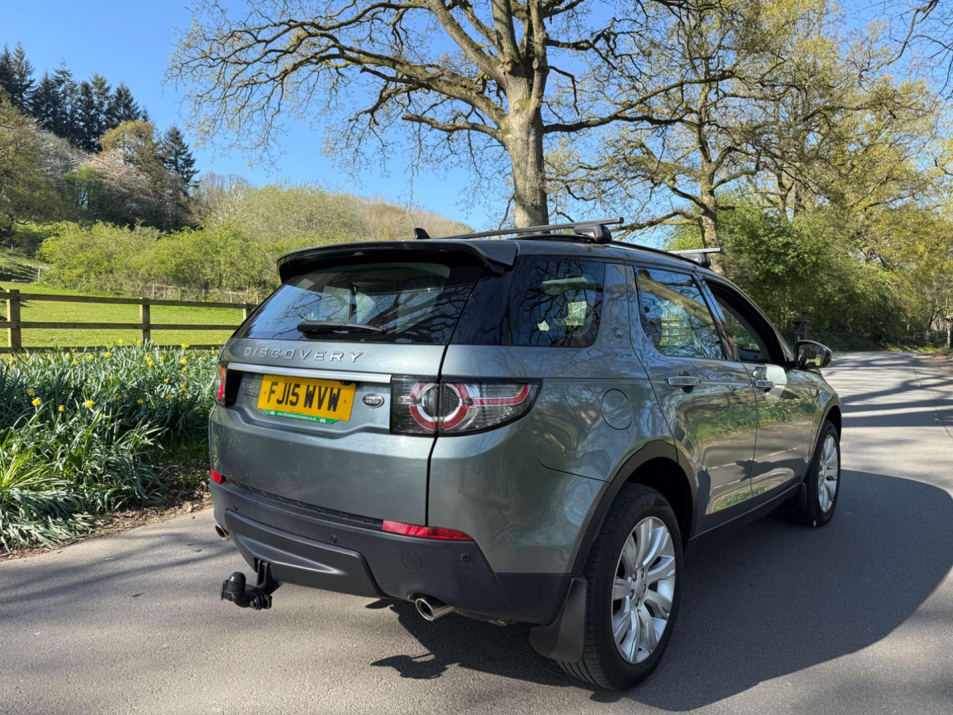 Land Rover Discovery Sport 2.2 Discovery Sport Luxury HSE SD4 4WD 5dr 5dr Manual 2026