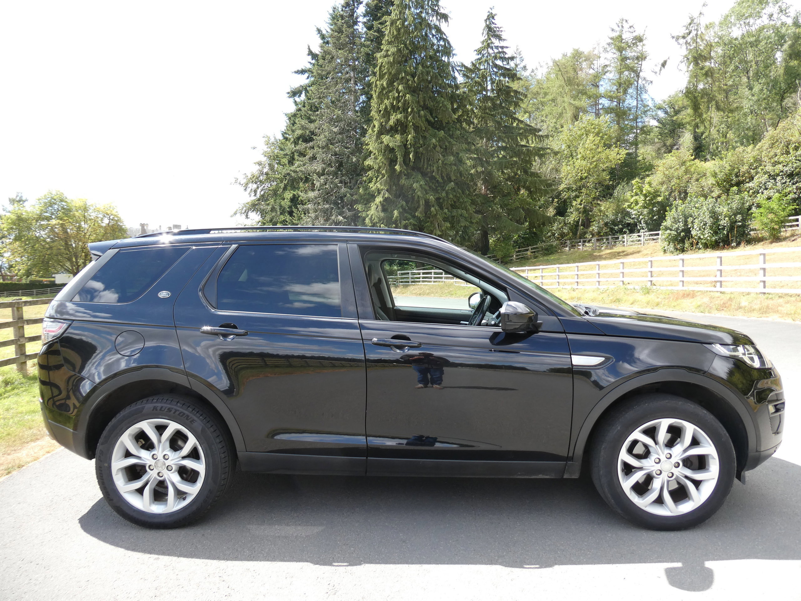 Land Rover Discovery Sport 2.2 SD4 HSE SUV 5dr Diesel Auto 4WD Euro 5 (s/s) (190 ps) 5dr Automatic 2015