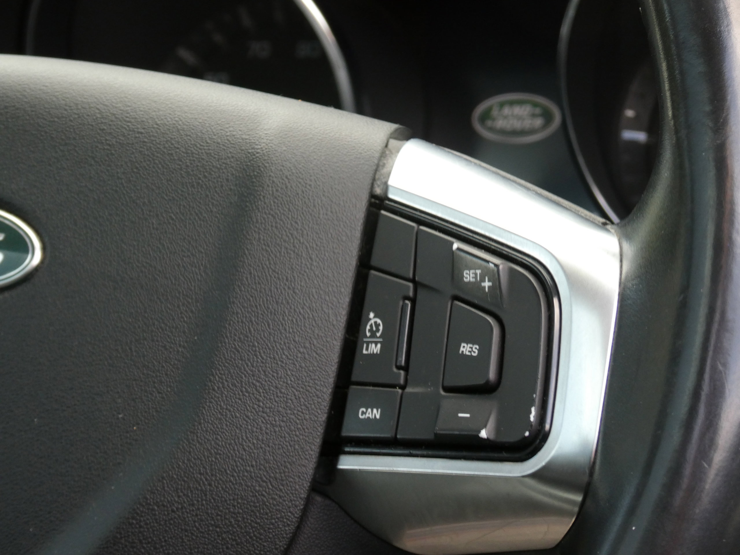 Land Rover Discovery Sport 2.2 SD4 HSE SUV 5dr Diesel Auto 4WD Euro 5 (s/s) (190 ps) 5dr Automatic 2015