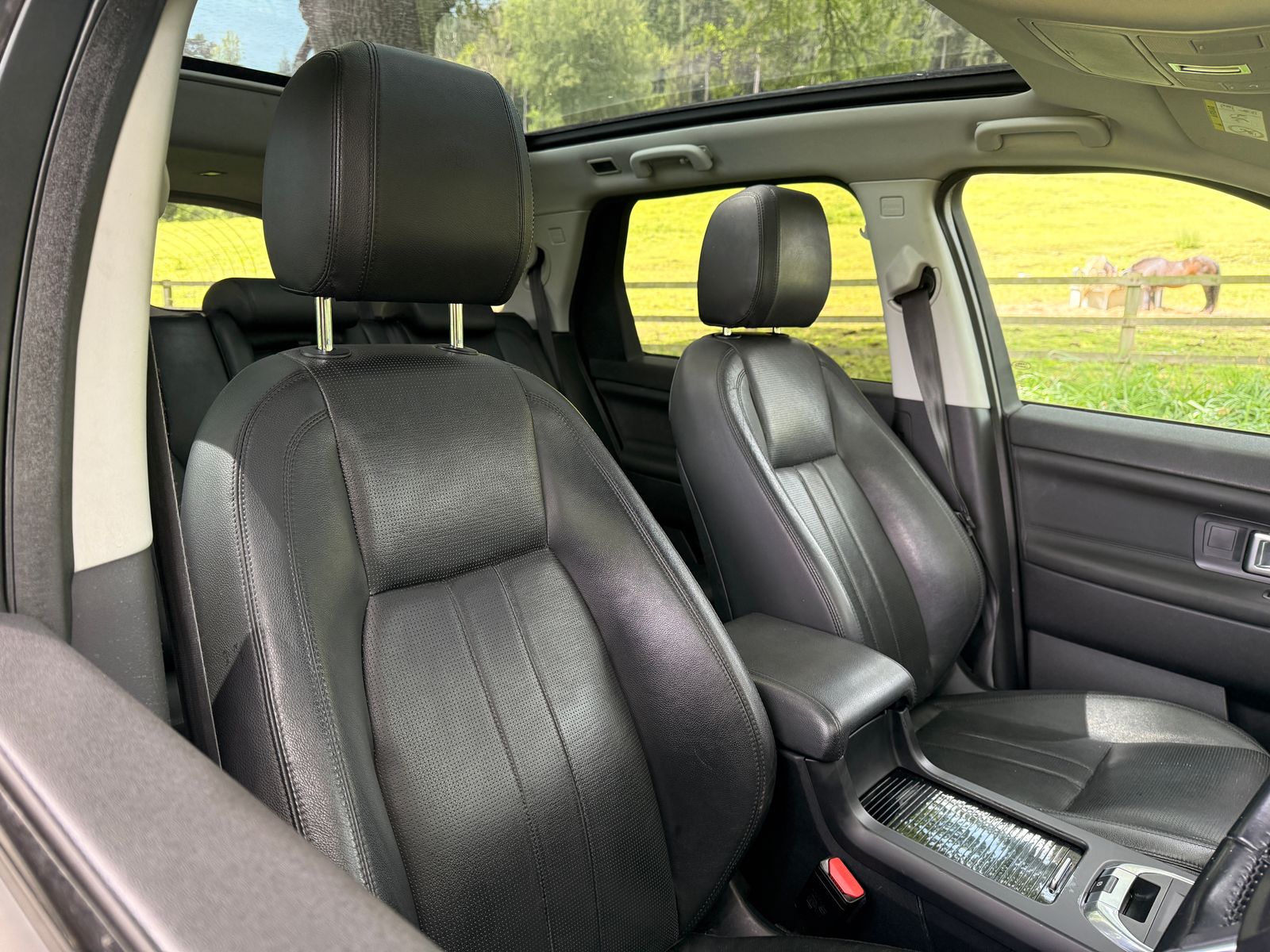 Land Rover Discovery Sport 2.2 SD4 HSE SUV 5dr Diesel Auto 4WD Euro 5 (s/s) (190 ps) 5dr Automatic 2015