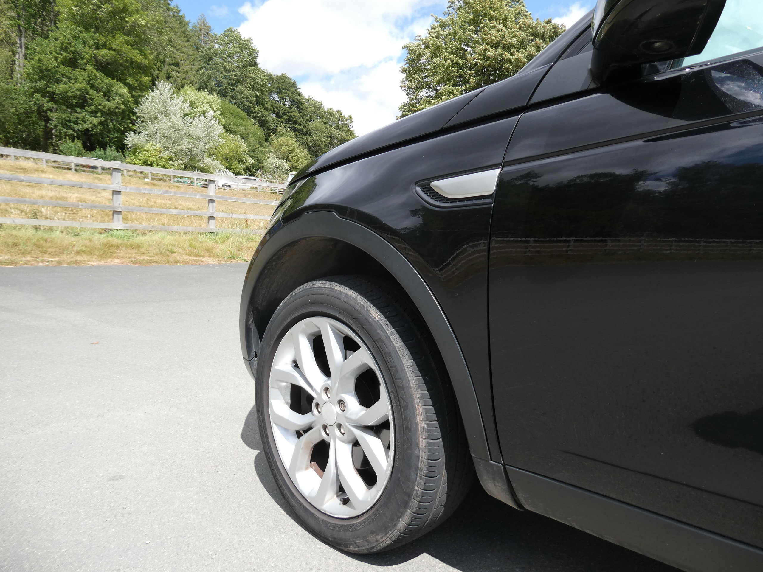Land Rover Discovery Sport 2.2 SD4 HSE SUV 5dr Diesel Auto 4WD Euro 5 (s/s) (190 ps) 5dr Automatic 2015