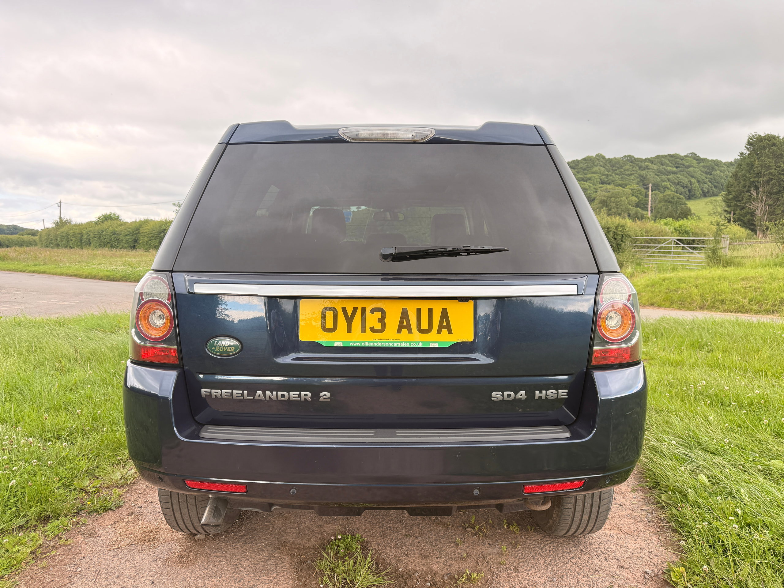 Land Rover Freelander 2 2.2 SD4 HSE Lux SUV 5dr Diesel CommandShift 4WD Euro 5 (190 ps) 5dr Automatic 2013