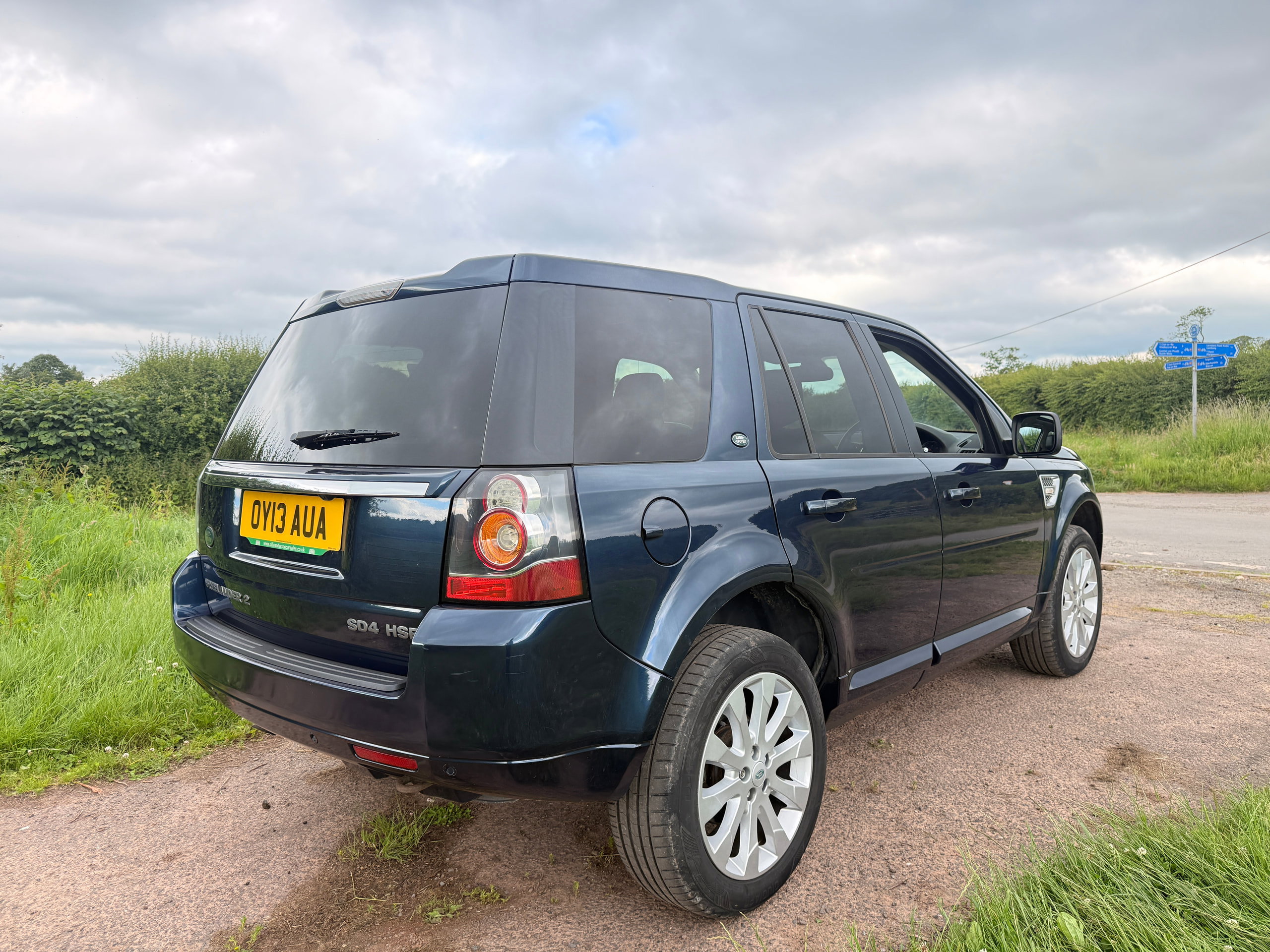 Land Rover Freelander 2 2.2 SD4 HSE Lux SUV 5dr Diesel CommandShift 4WD Euro 5 (190 ps) 5dr Automatic 2013