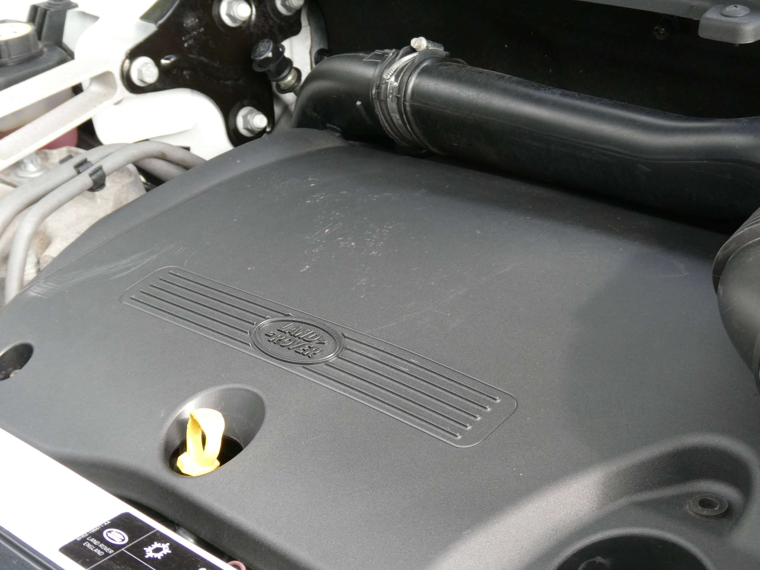 Land Rover Freelander 2 2.2 SD4 HSE SUV 5dr Diesel CommandShift 4WD Euro 5 (190 ps) 5dr Automatic 2012