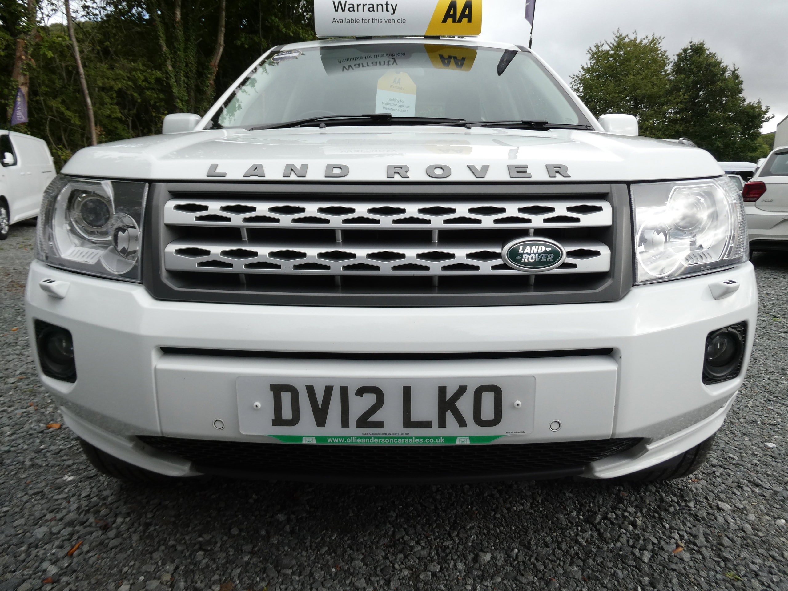 Land Rover Freelander 2 2.2 SD4 HSE SUV 5dr Diesel CommandShift 4WD Euro 5 (190 ps) 5dr Automatic 2012