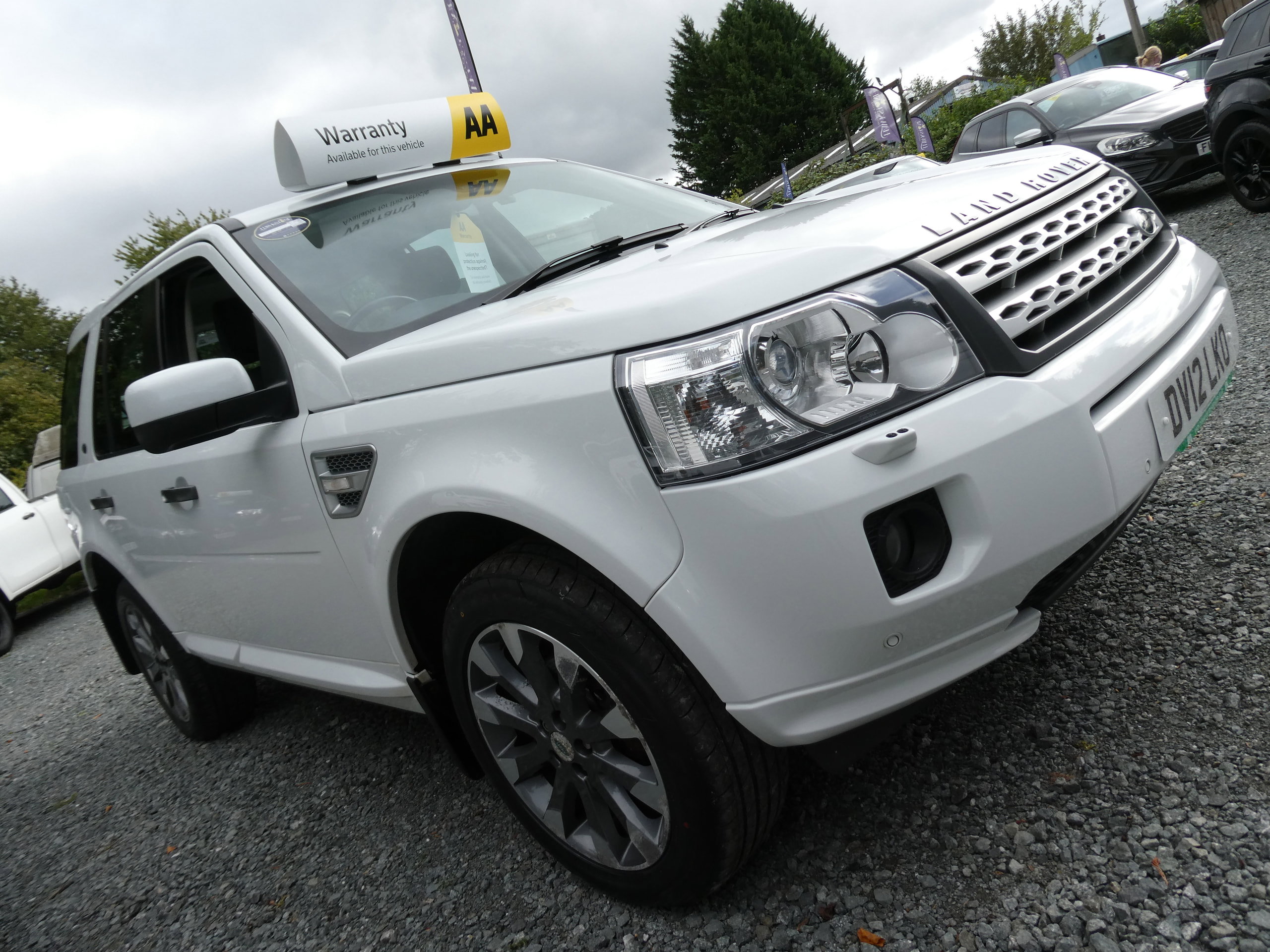 Land Rover Freelander 2 2.2 SD4 HSE SUV 5dr Diesel CommandShift 4WD Euro 5 (190 ps) 5dr Automatic 2012