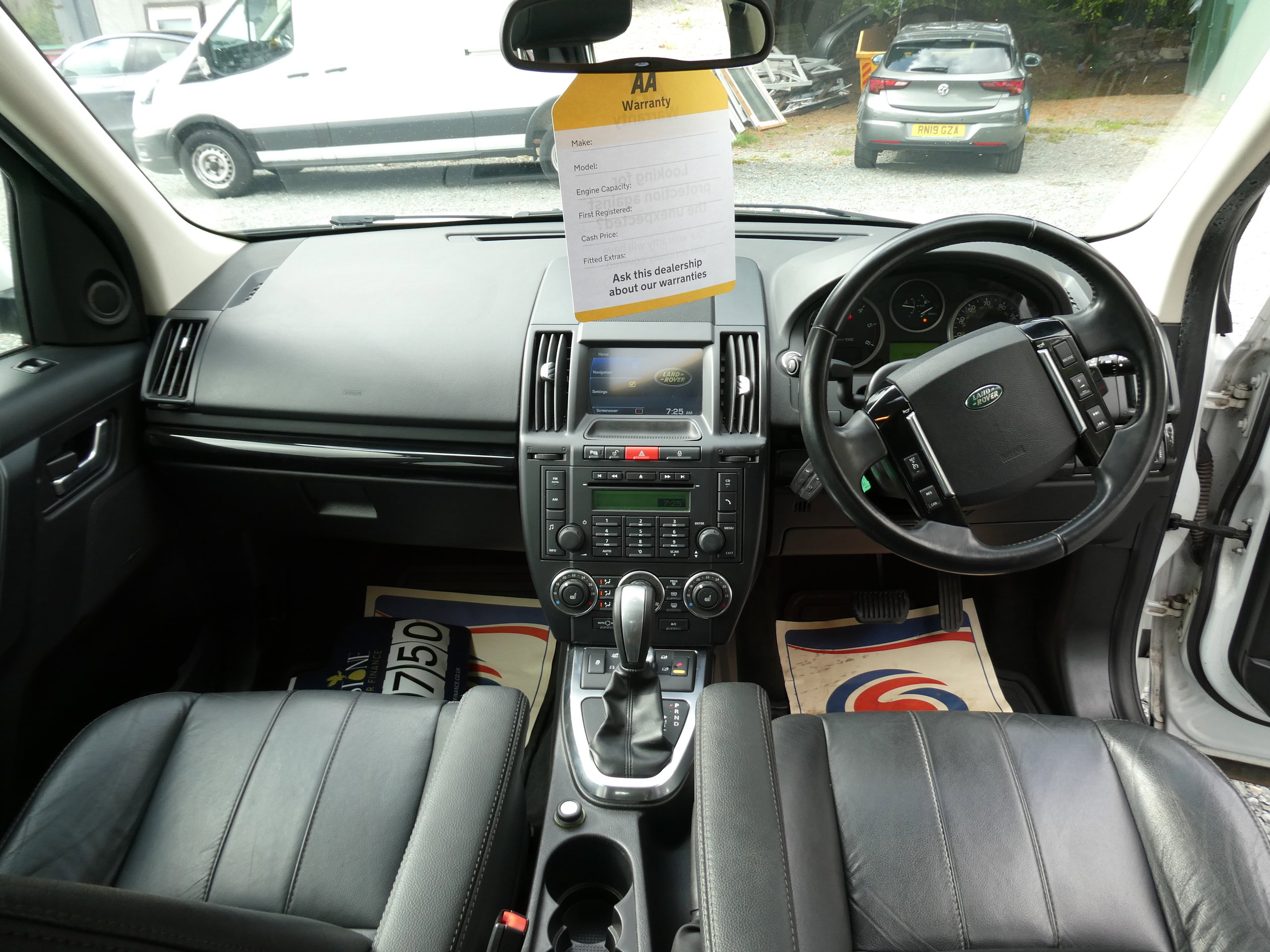 Land Rover Freelander 2 2.2 SD4 HSE SUV 5dr Diesel CommandShift 4WD Euro 5 (190 ps) 5dr Automatic 2012