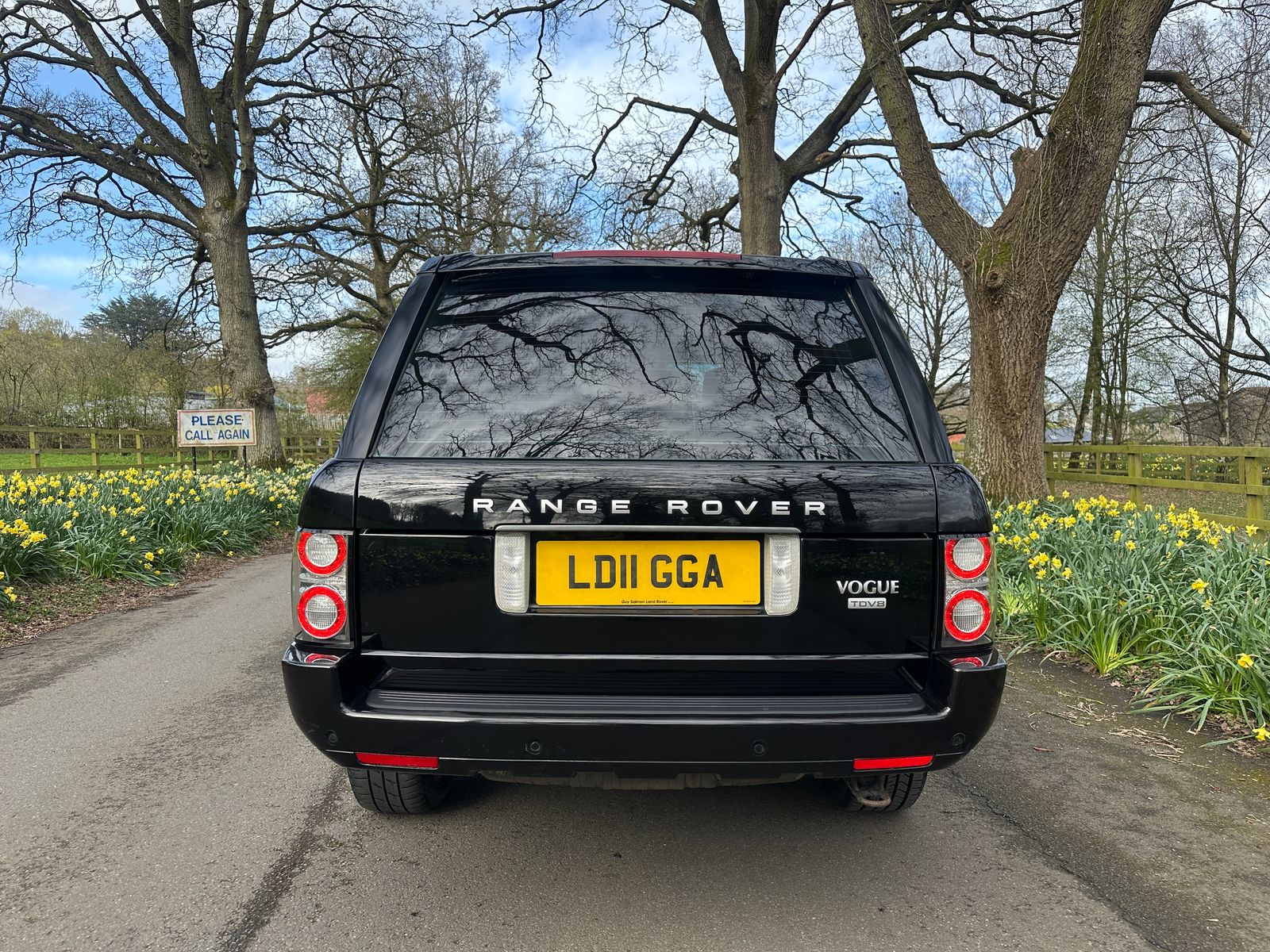 Land Rover Range Rover 4.4 TD V8 Vogue SUV 5dr Diesel Auto 4WD Euro 5 (313 bhp) 5dr Automatic 2026